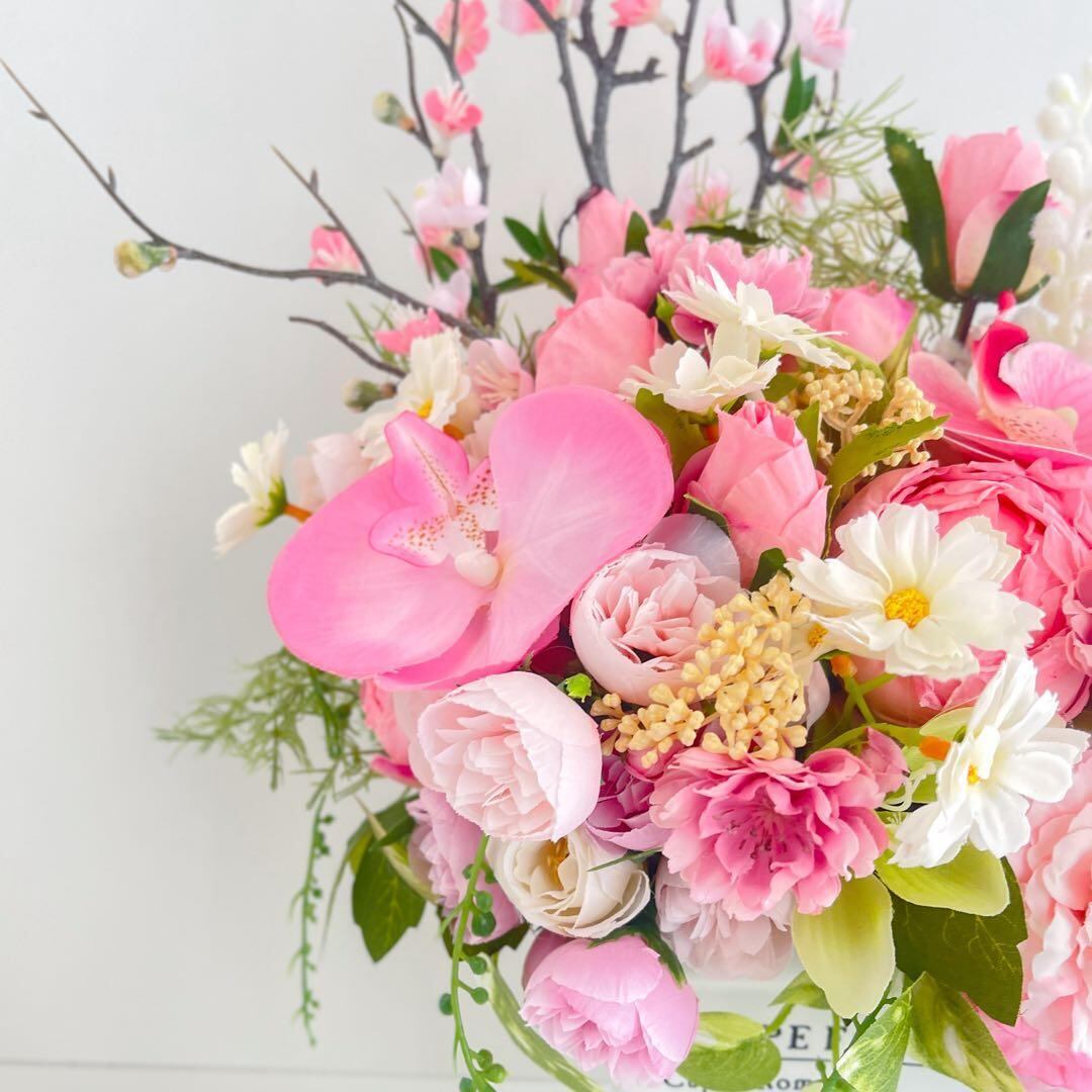 春爛漫 桃と牡丹の優雅なアレンジメント｜桃の節句・誕生日・退職祝い