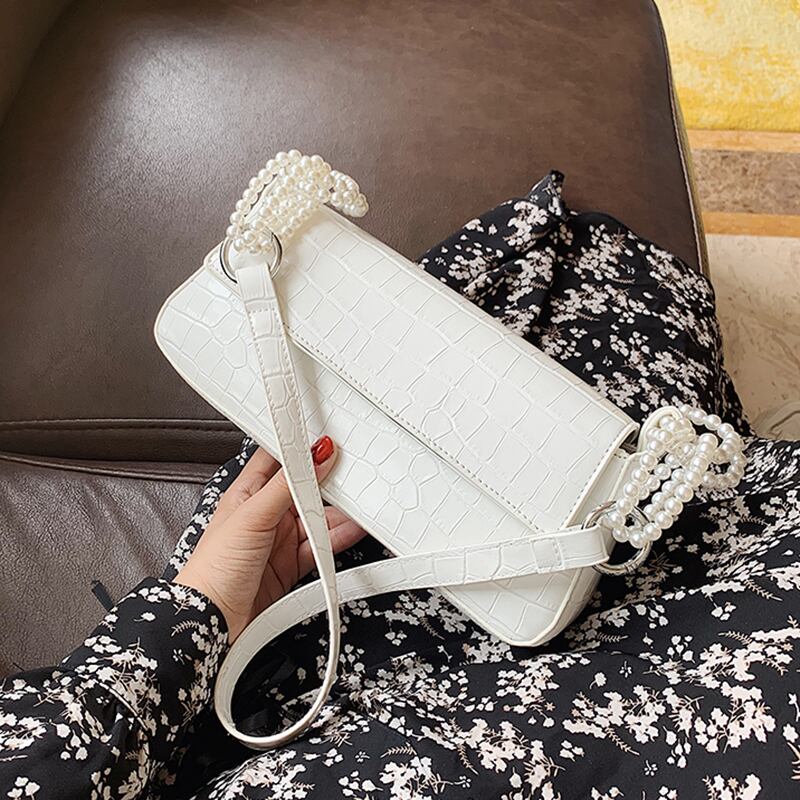 スモールバッグ女性バッグ2020新しいトレンディなワイルドパールシングルショルダーメッセンジャーバッグサマーネットレッドファッション脇の下バッグ Tiancai_Wing_Bag7266105