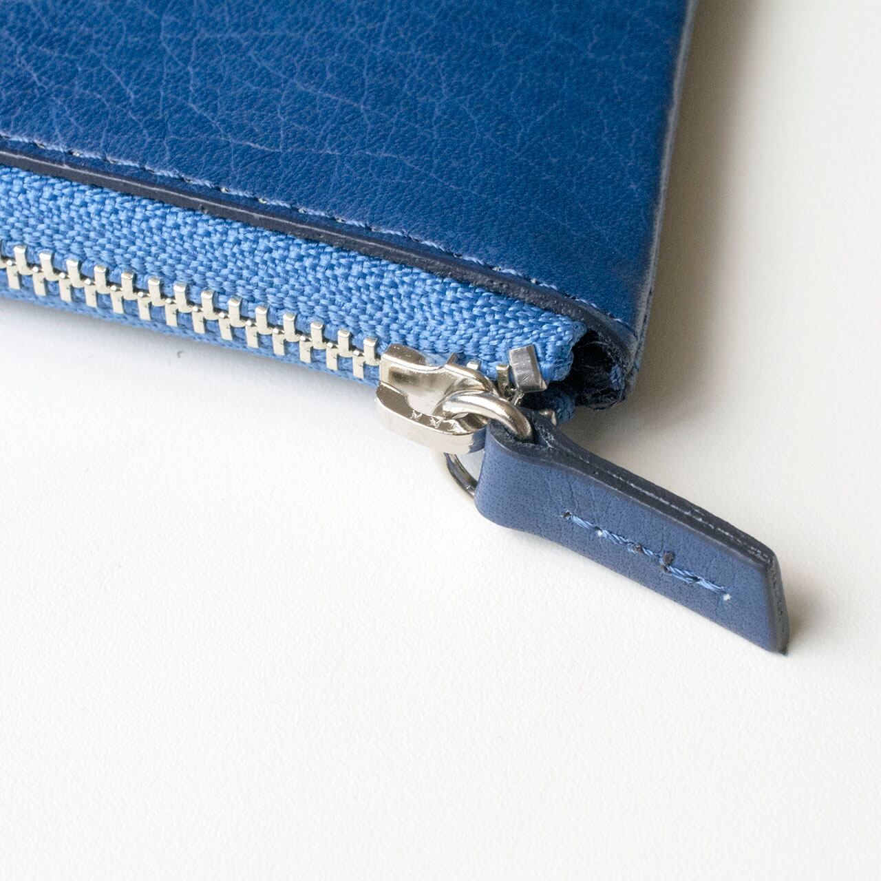 P117 本革 藍染め 10°(じゅうど) ペンケース | Kinuya Indigo