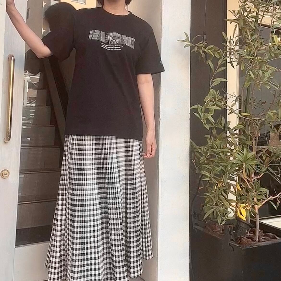 IMAGINE（ブラック）ホワイト×グレーの発泡プリント