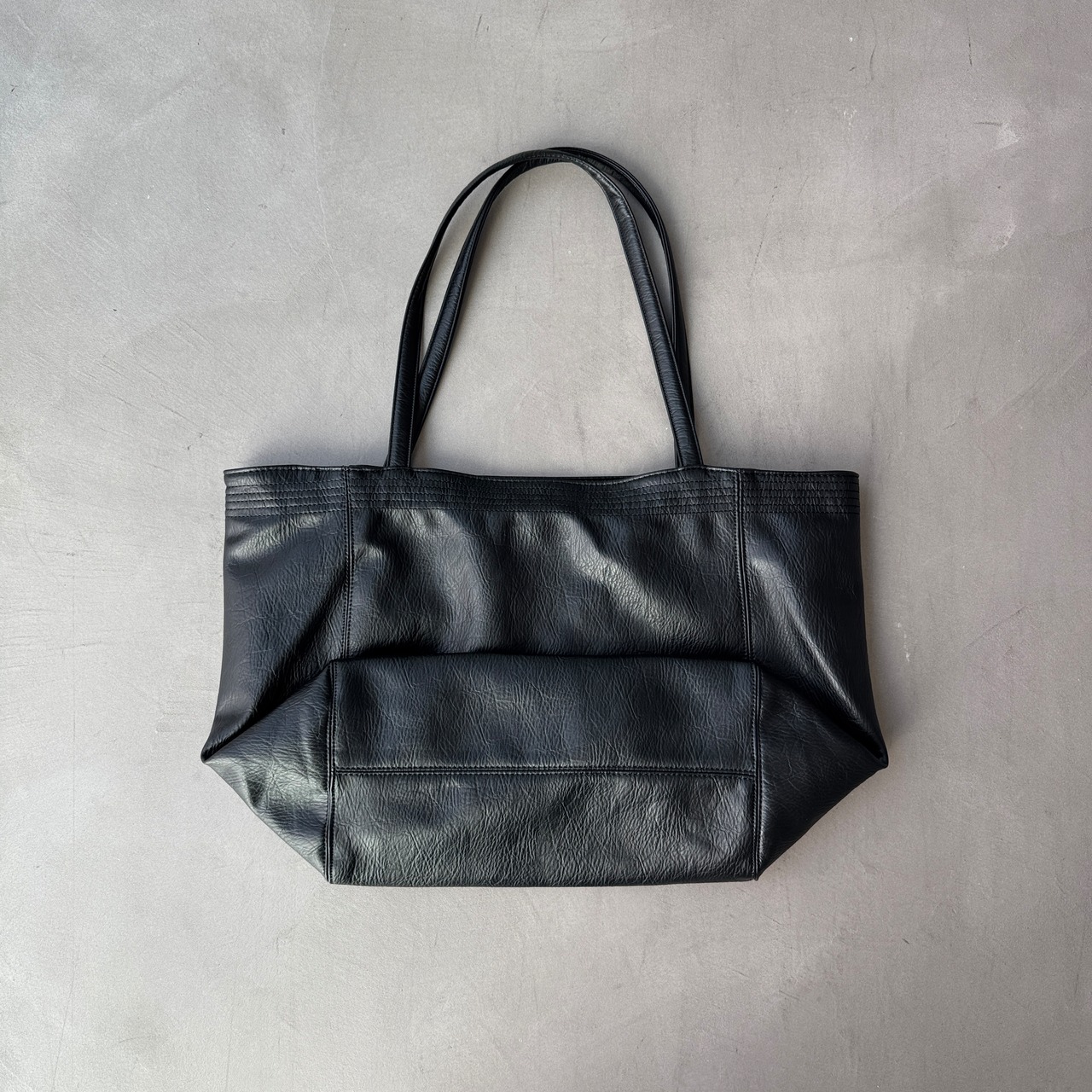 Eco leather maxi tote bag/black