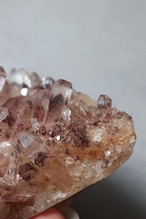 レッドファントムクォーツ クラスター「大地の幻影」Red Phantom Quartz Cluster ◇ 天然石・鉱物・パワーストーン・原石 | st00394