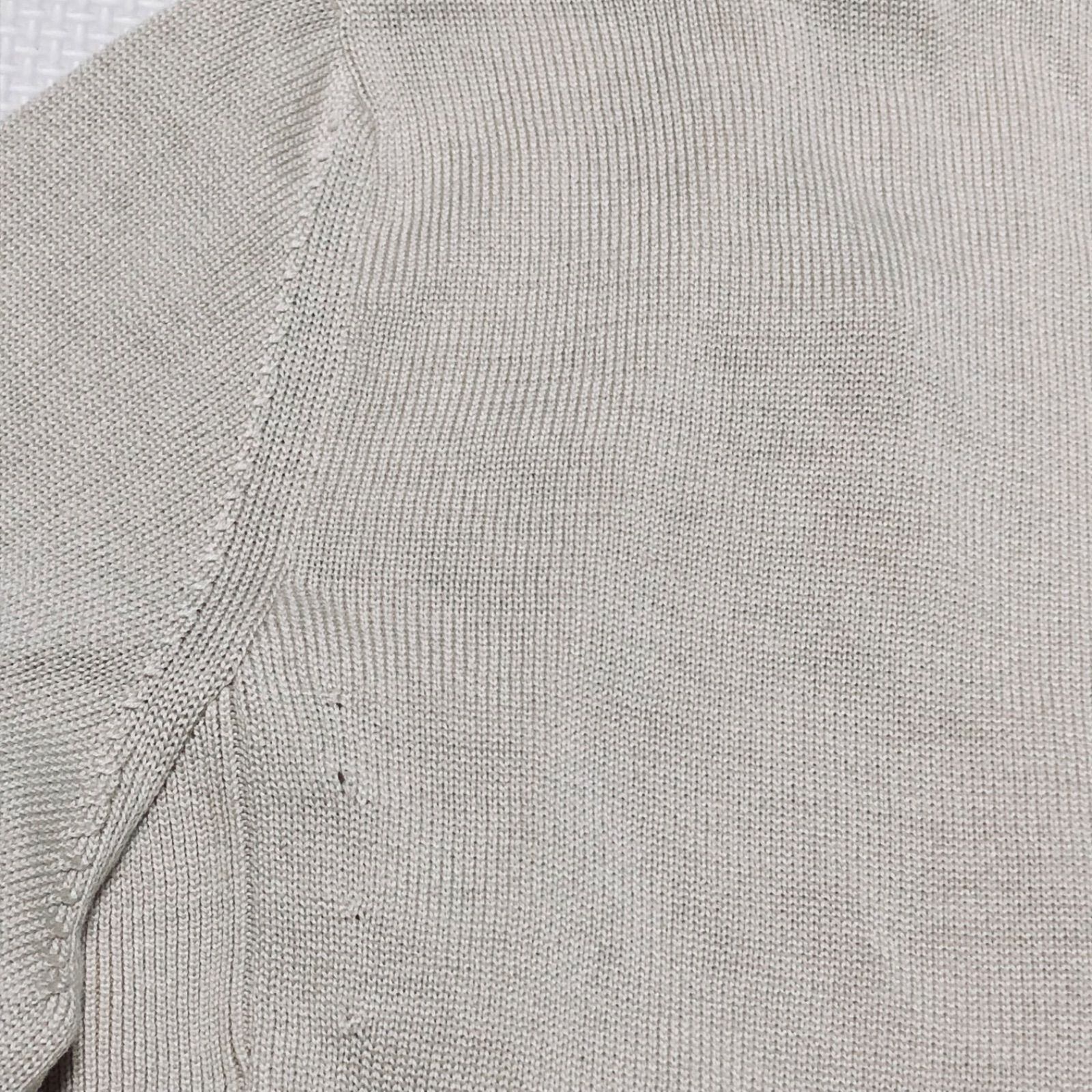 □美品□Salvatore Ferragamo サルヴァトーレフェラガモ Vネック