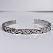 Heavyweight Hawaiian Bangle-plumeria-