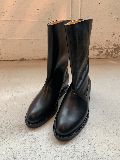 FUMIE＝TANAKA　straight medium boots (BLACK)