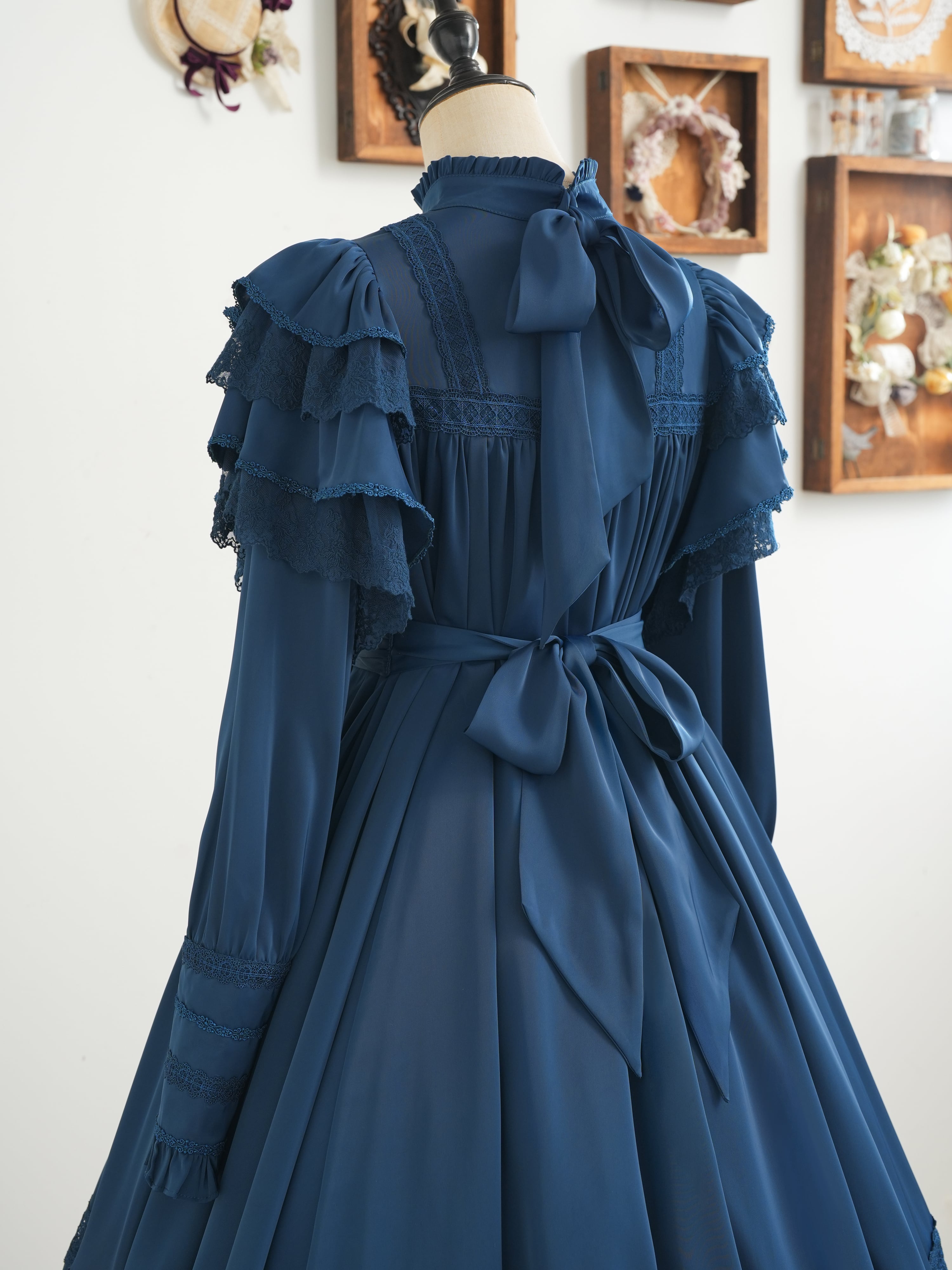 大阪店先行販売】リリアンヌ姉妹 ビビットカラーワンピース