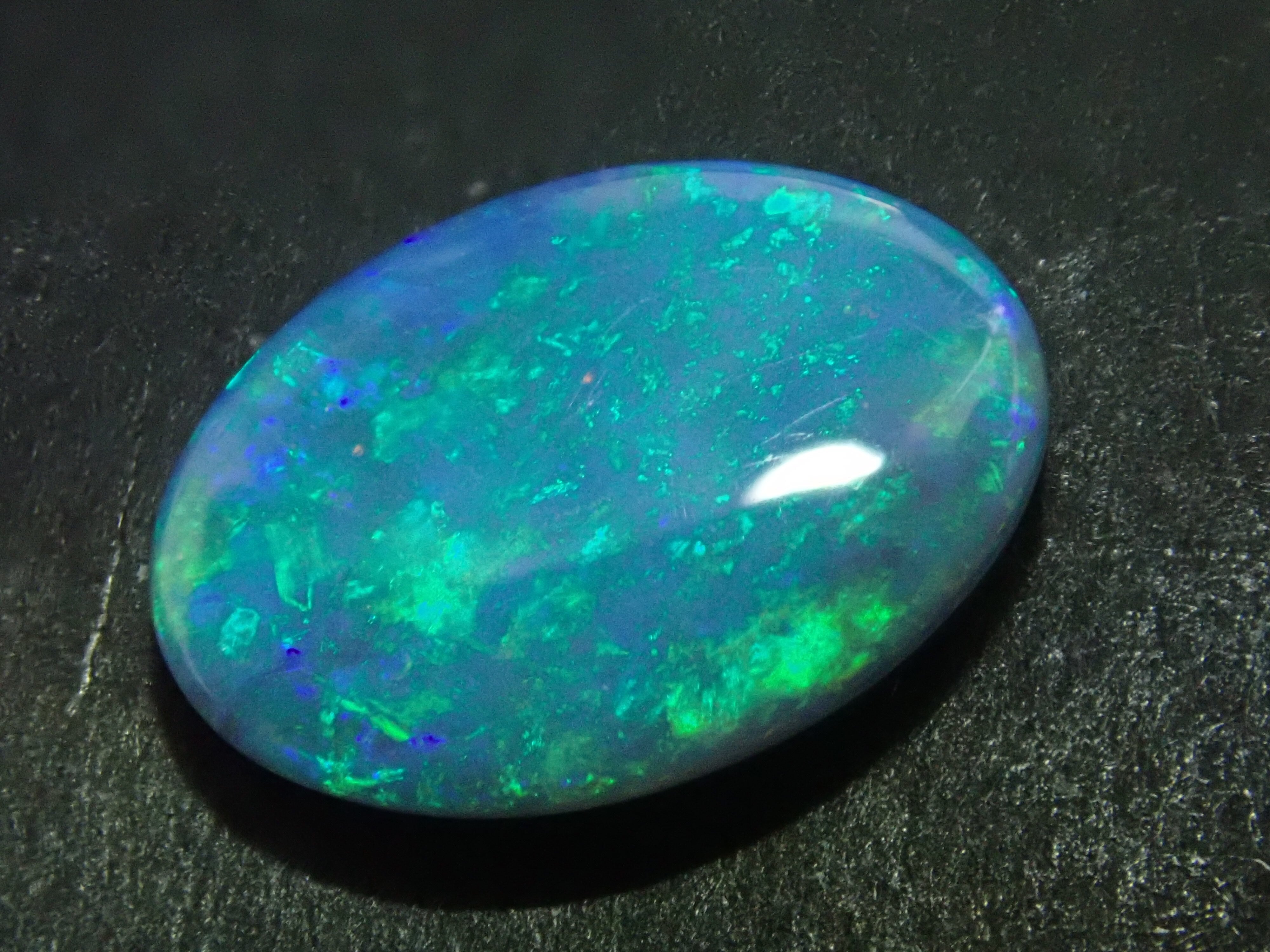 オーストラリア産ブラックオパール 0.773ct | Gem Shop Urcaguary