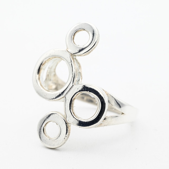 Open Circle Design Ring #18.0 / Thailand