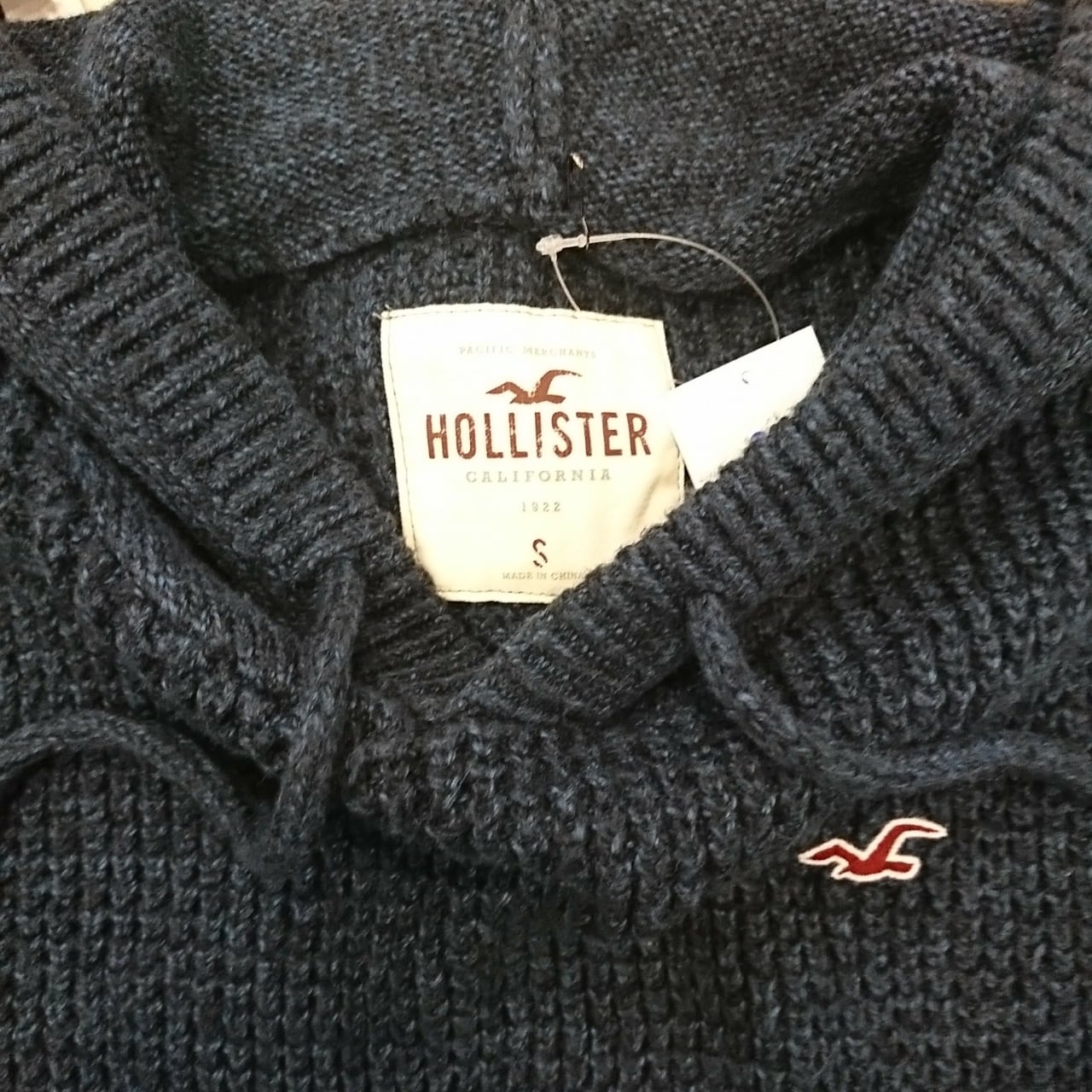 HOLLISTER MENSメンズニットパーカーＳサイズ | ALI神戸店 powered by BASE