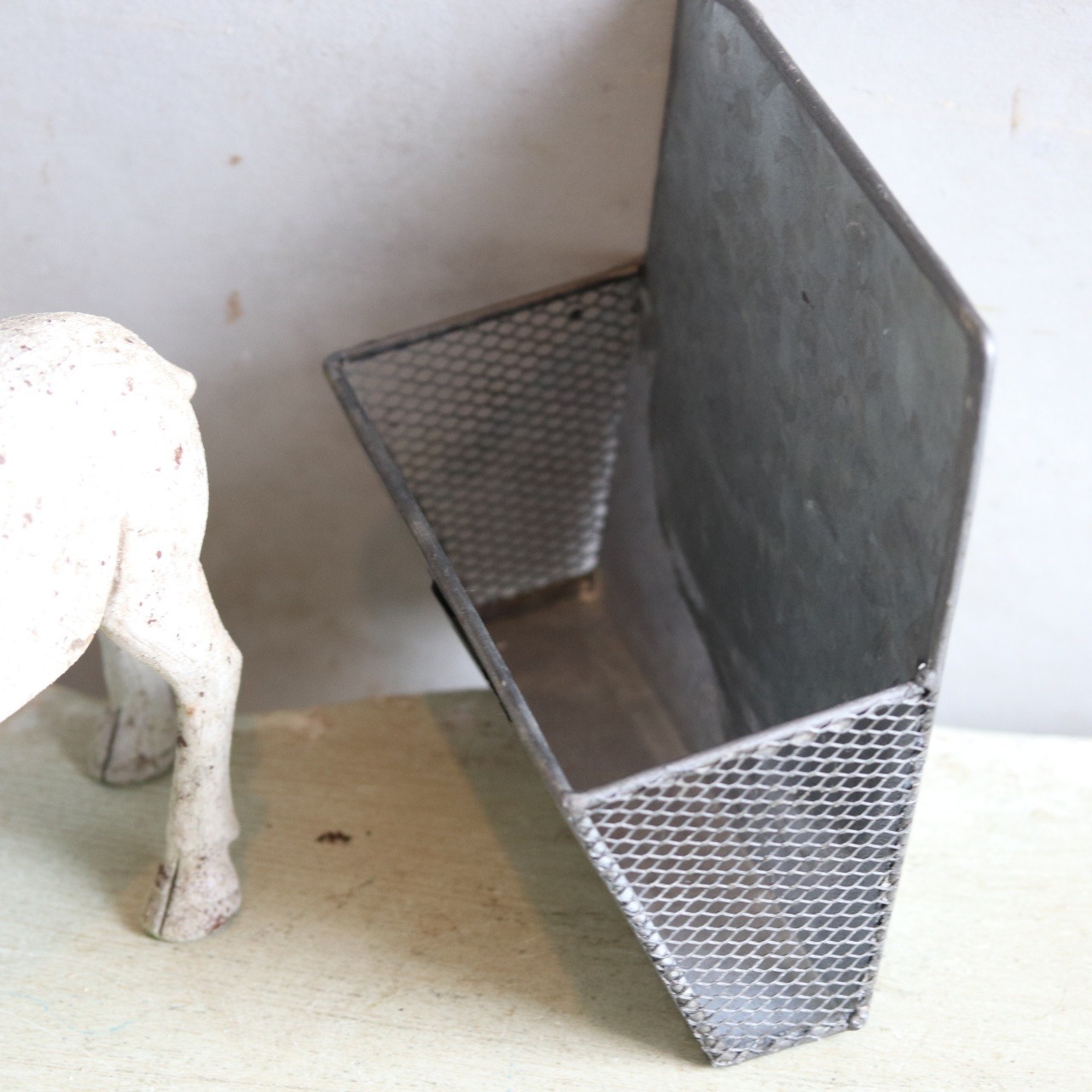 ブリキ植木鉢 　ブリキレター　シャビーシック　オシャレ　40014