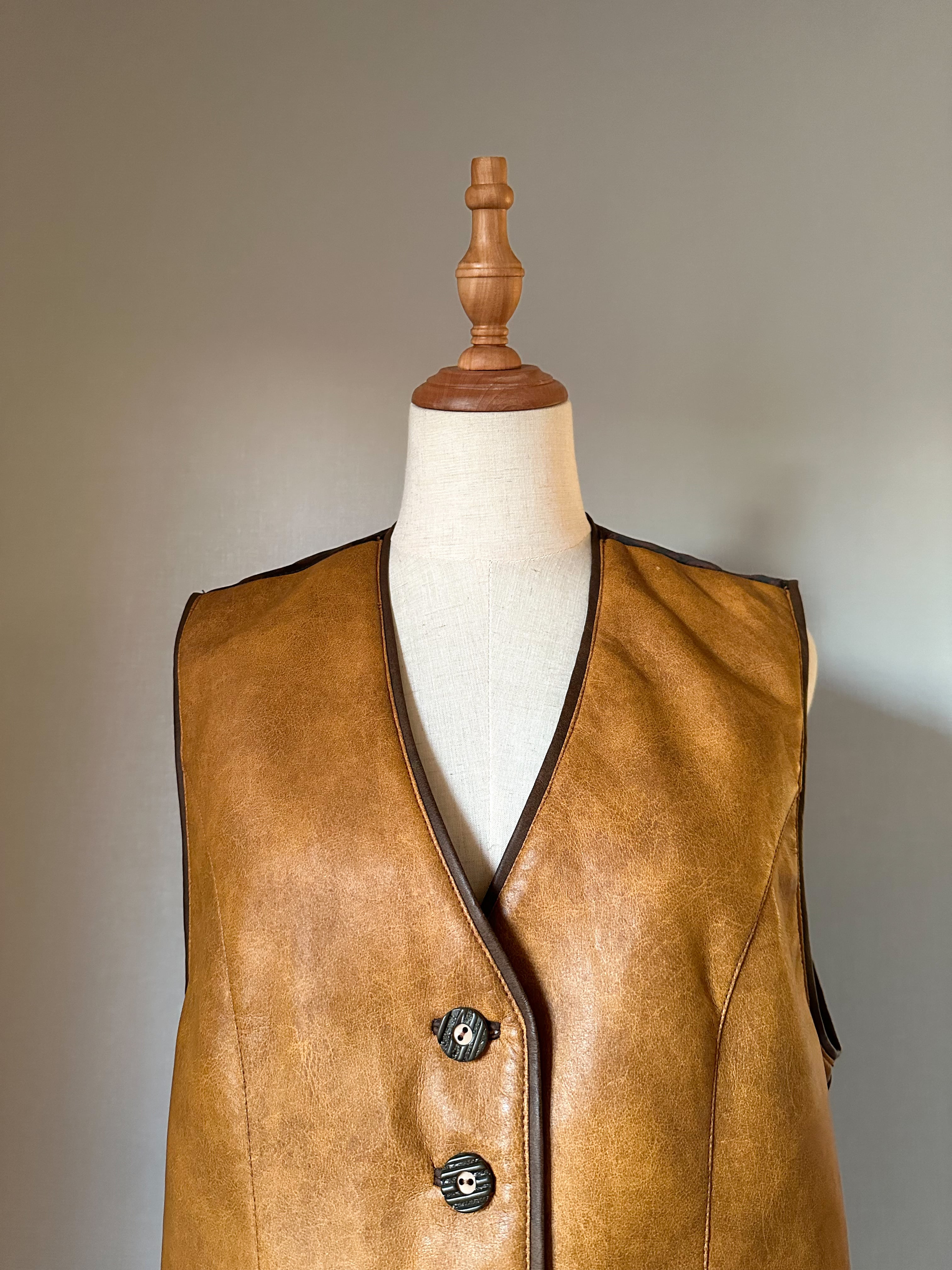 90s fake leather vest 90年代 フェイクレザーベスト レザーベスト
