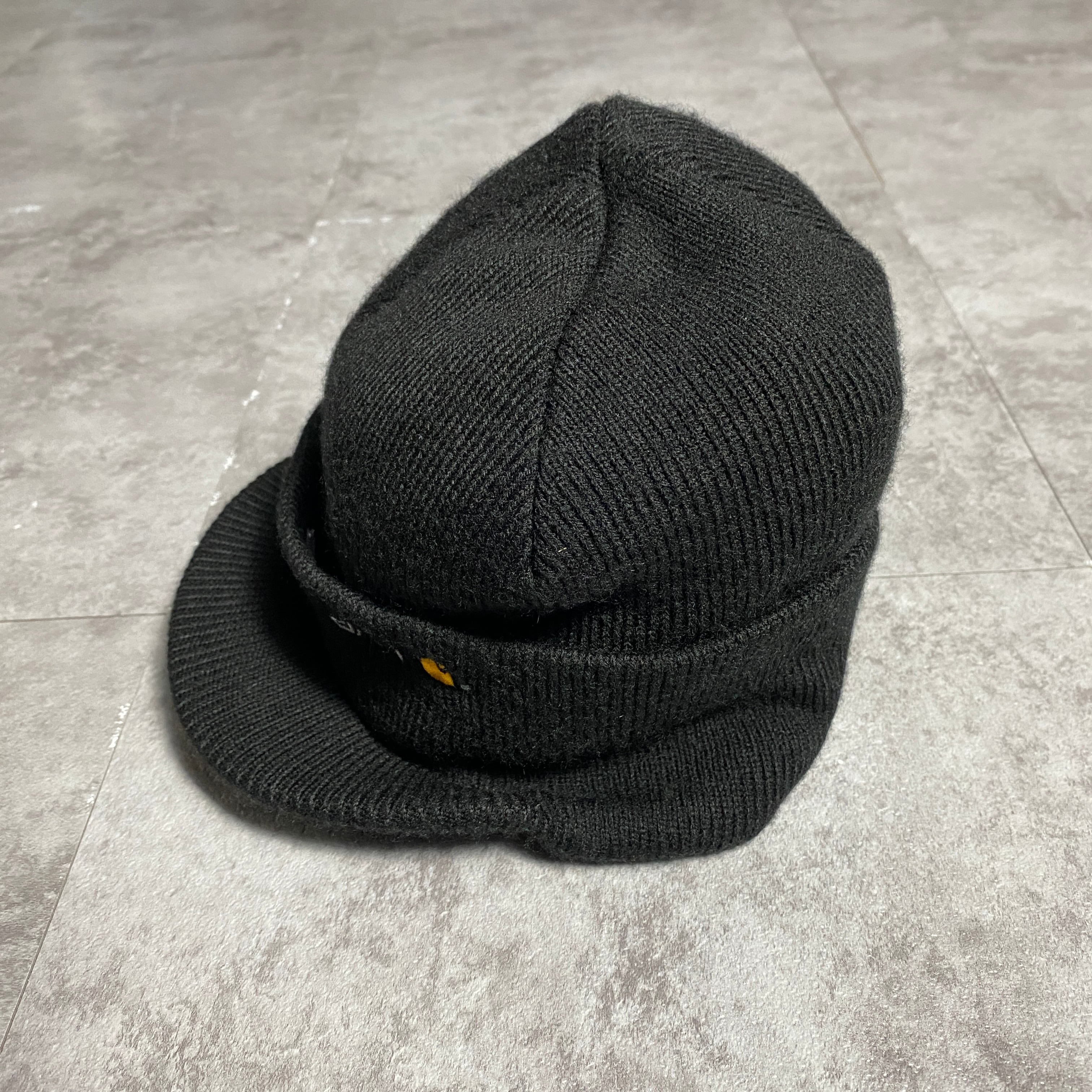 USA製】carhartt カーハート 刺繍ロゴ ブラック 黒 ブリム付きニット