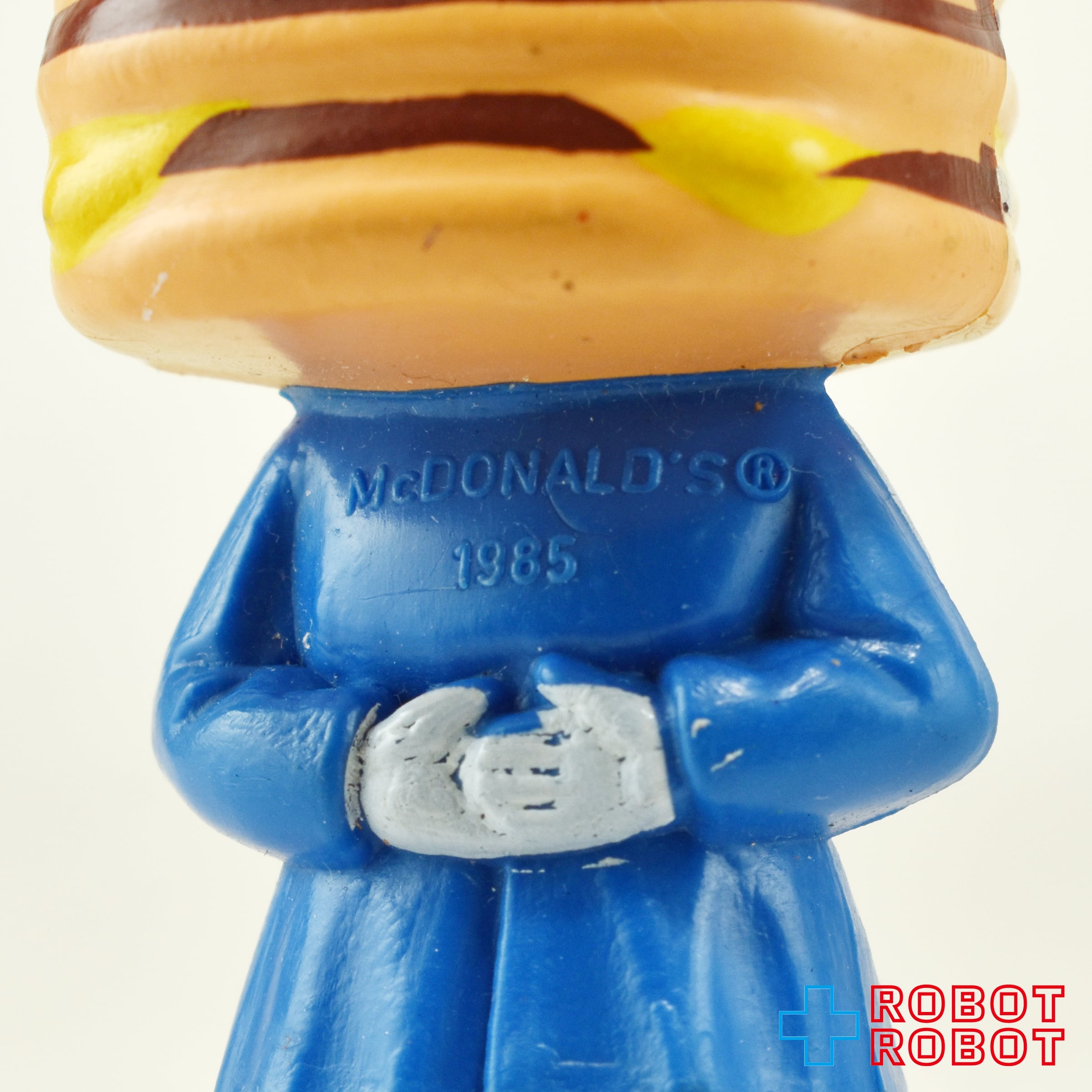 カナダのマクドナルド ビッグマックポリス メイドインカナダ ゴマ付