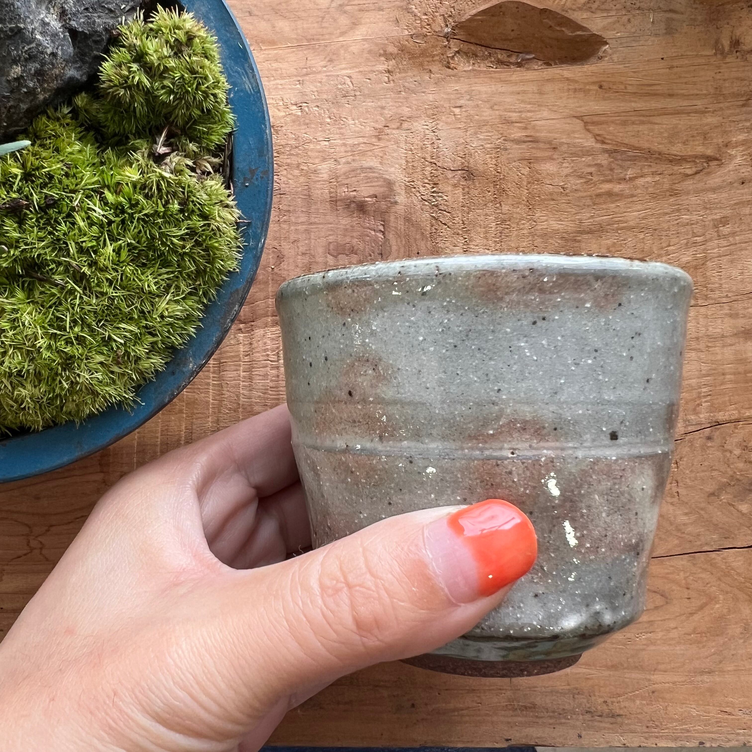 丹波焼 / 直作窯】青い釉薬が印象的なお茶碗② / 中鉢 | 日本と世界の