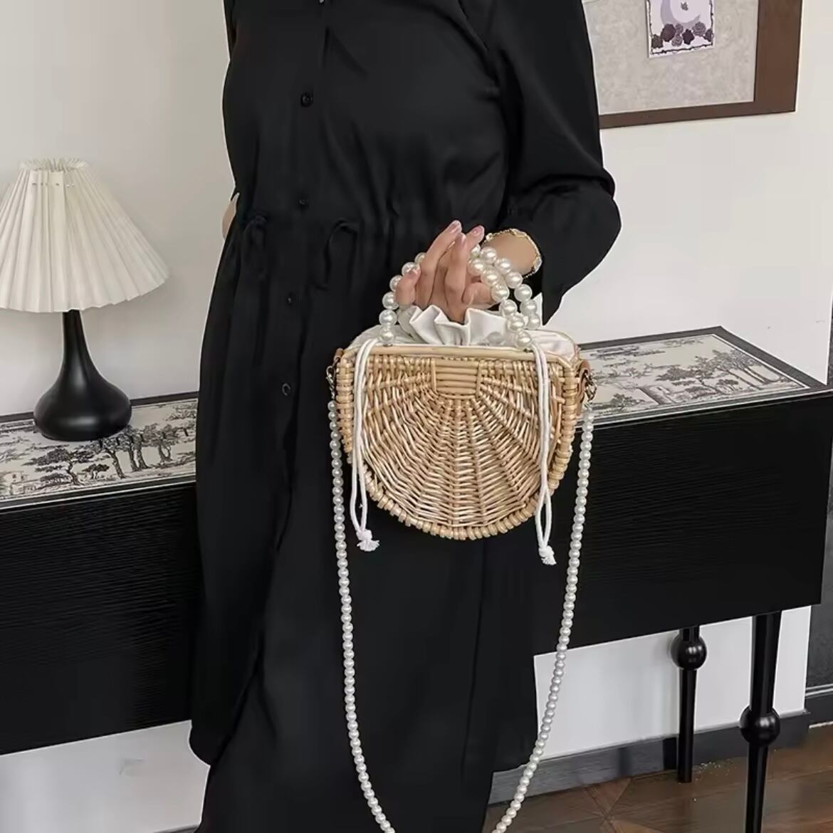 セミサークルかごバッグ