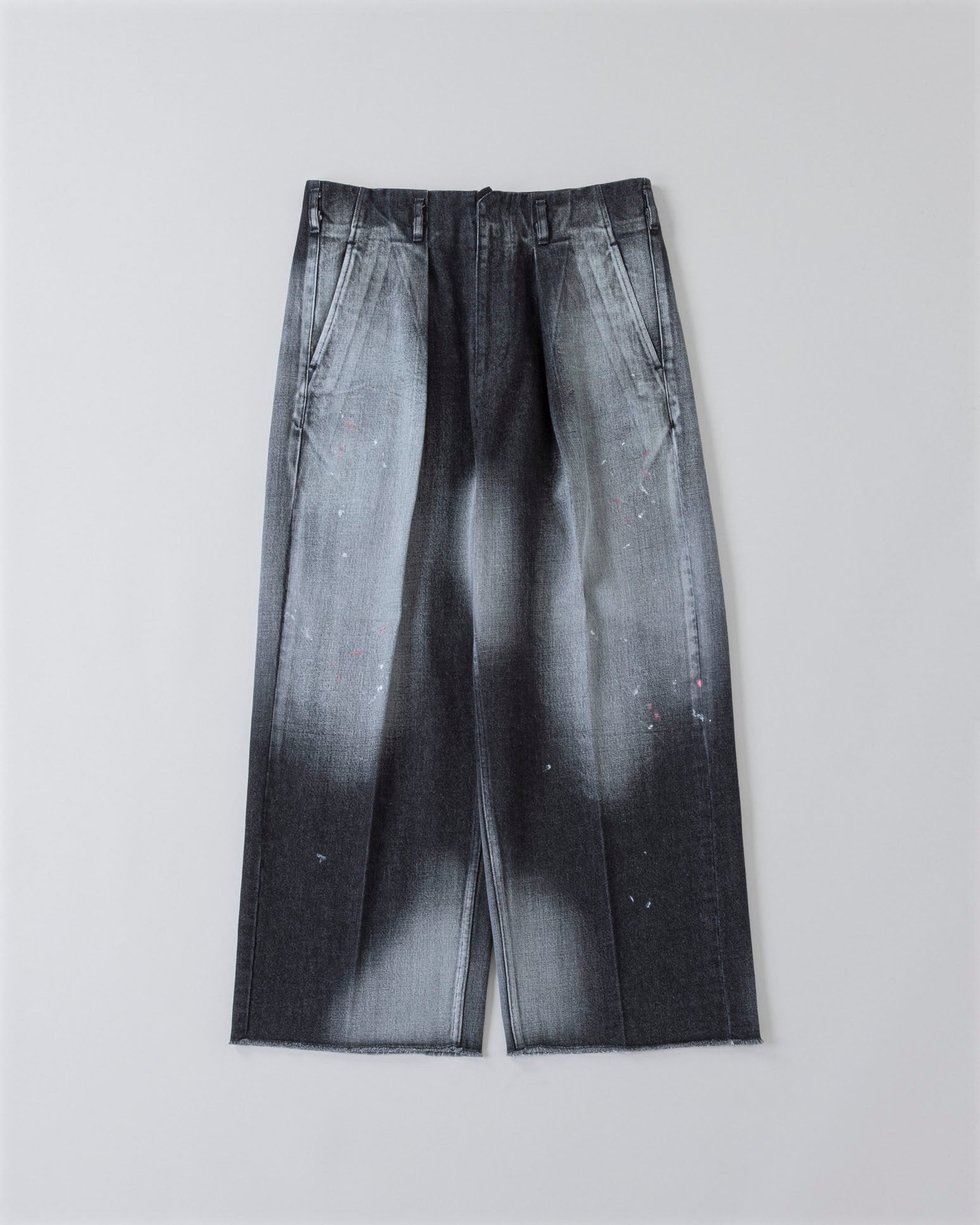 saby(サバイ) TUCK BAGGY - 11oz Bingo Denim saby TUCK BAGGY TYPE 2 - 11oz Bingo Denim Sun Fade & Paint - BLK