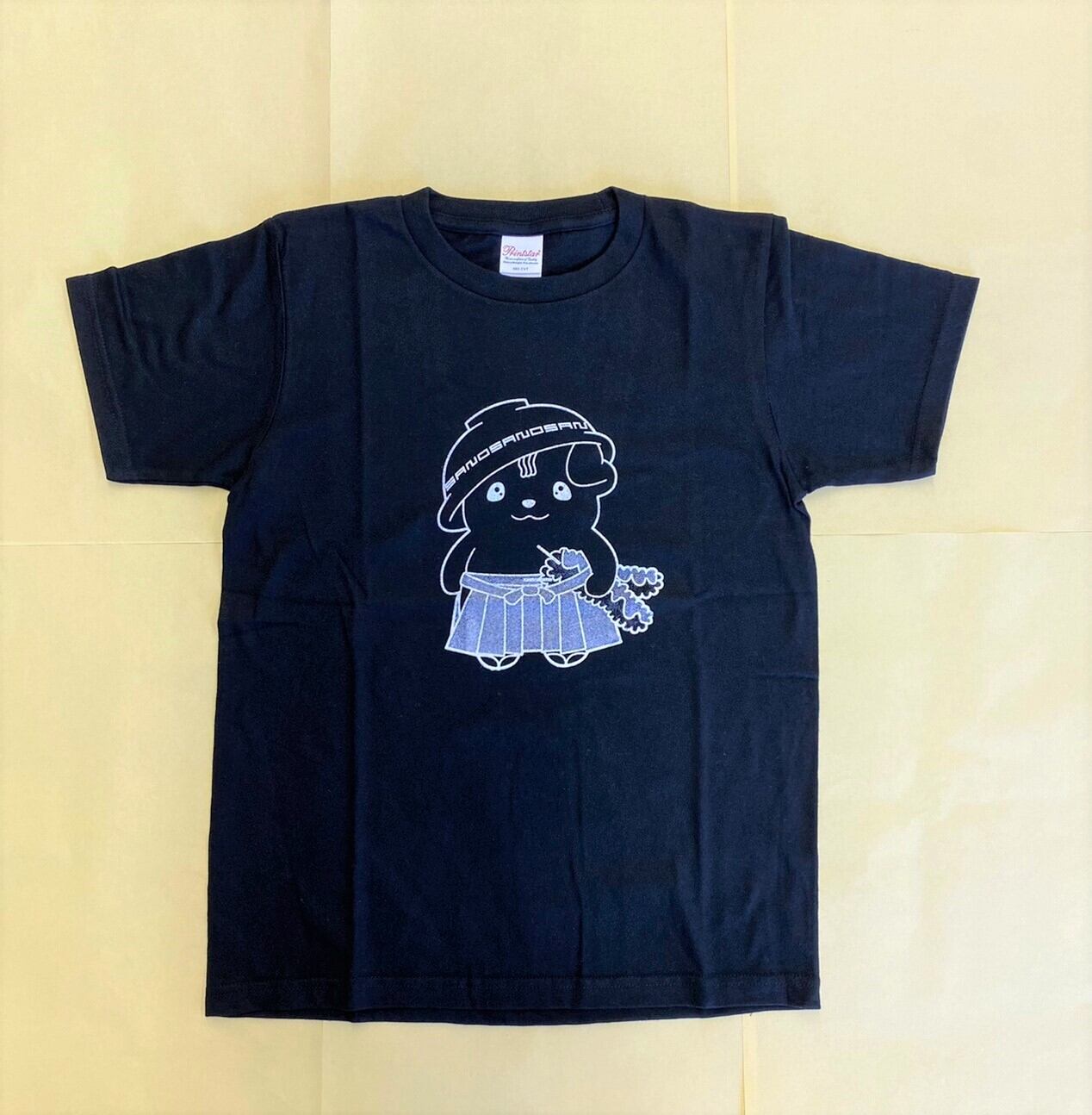 【新品未使用】familiar キャラクター刺繍 Tシャツ 黒M 新品未使用】familiar キャラクター刺繍 Tシャツ 黒M Online Shop