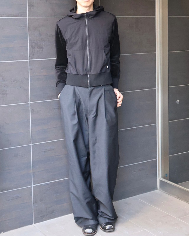 【LANVIN COLLECTION】short length high neck zip up hoodie