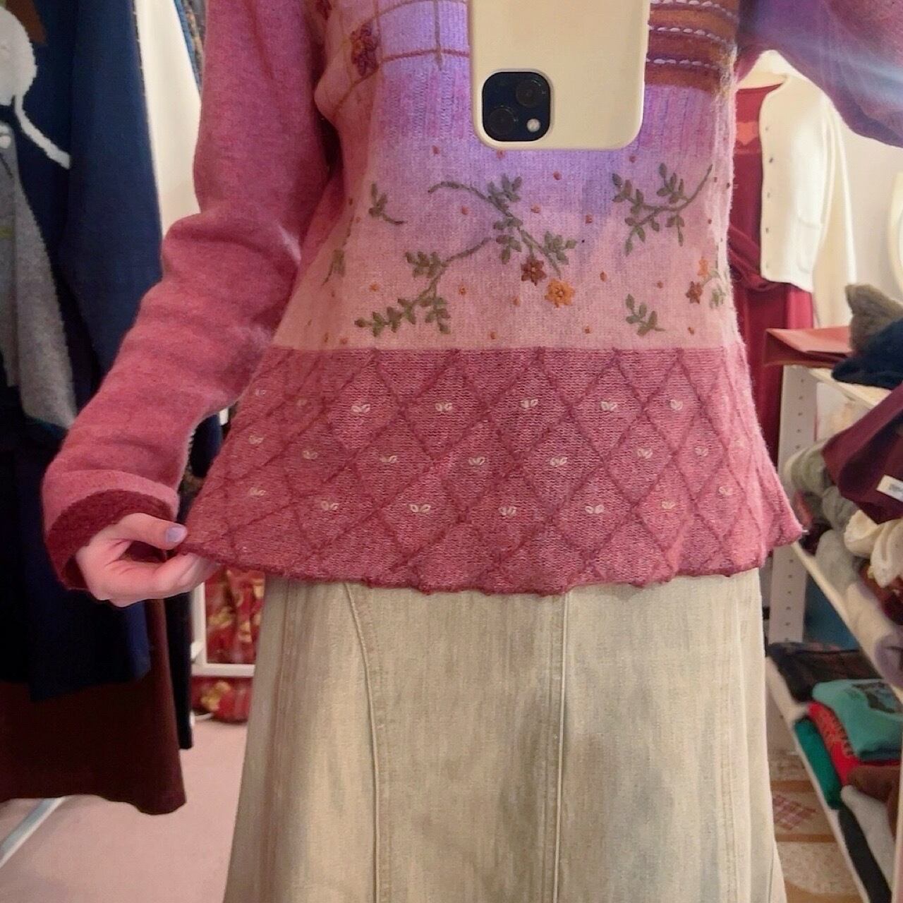 pink flower wool knit sweater