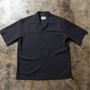 クール素材「開襟半袖シャツ」~日常の装いを少しだけ上品に整えてくれる〜