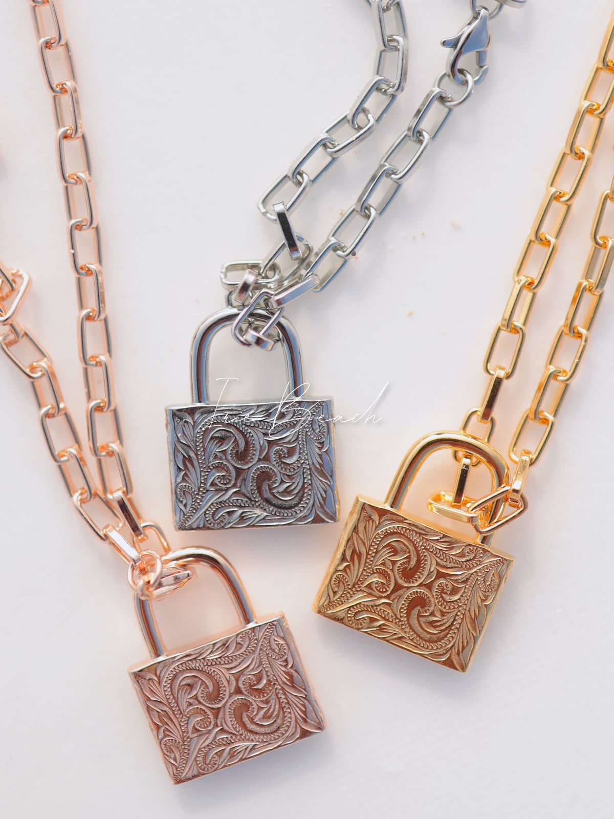 padlock necklace | IRIEBEACH