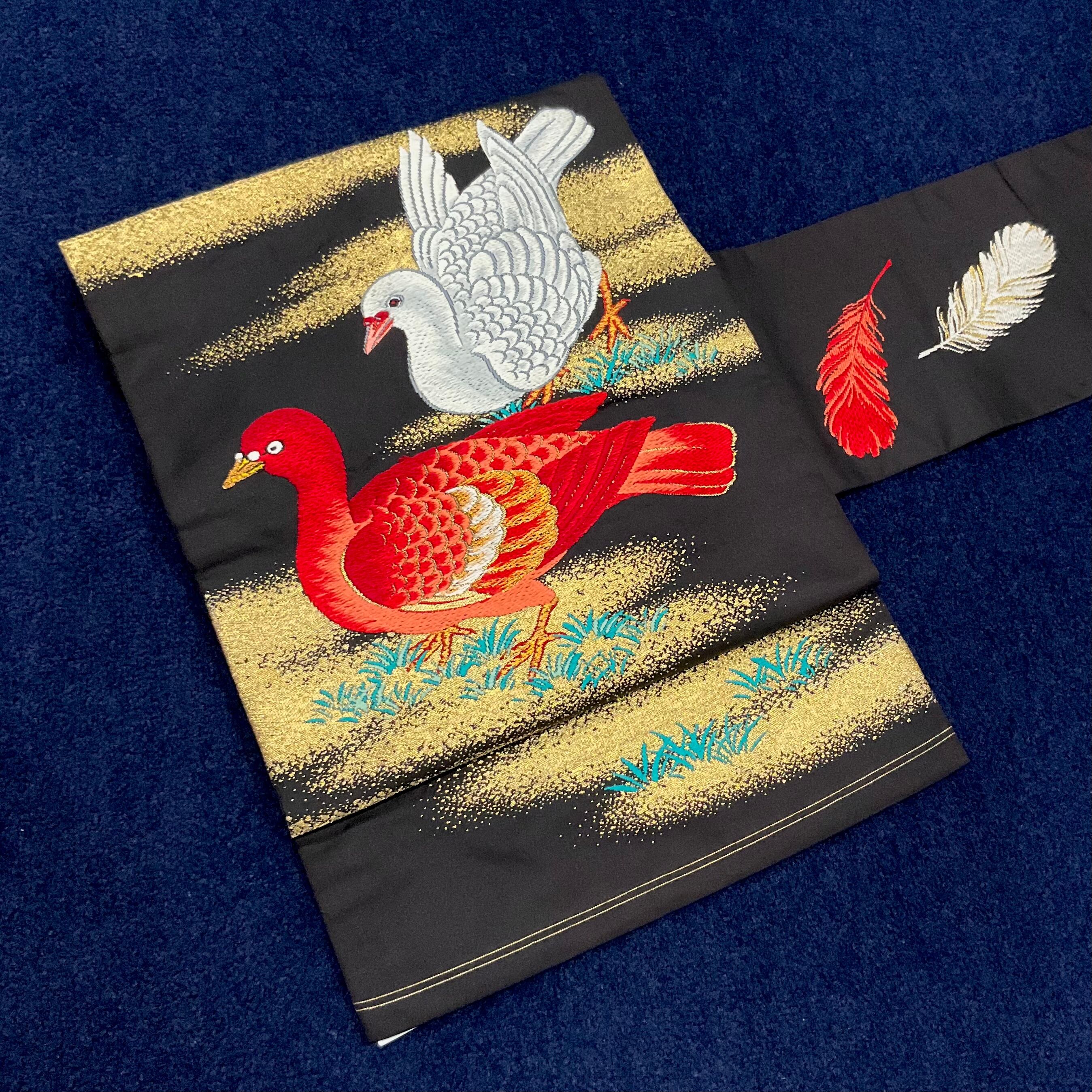 アンティーク　袋帯　鳩 鳩のお散歩＊織模様 刺繍 鳥 鳩 ハト 紅白 お祝い アンティーク名古屋