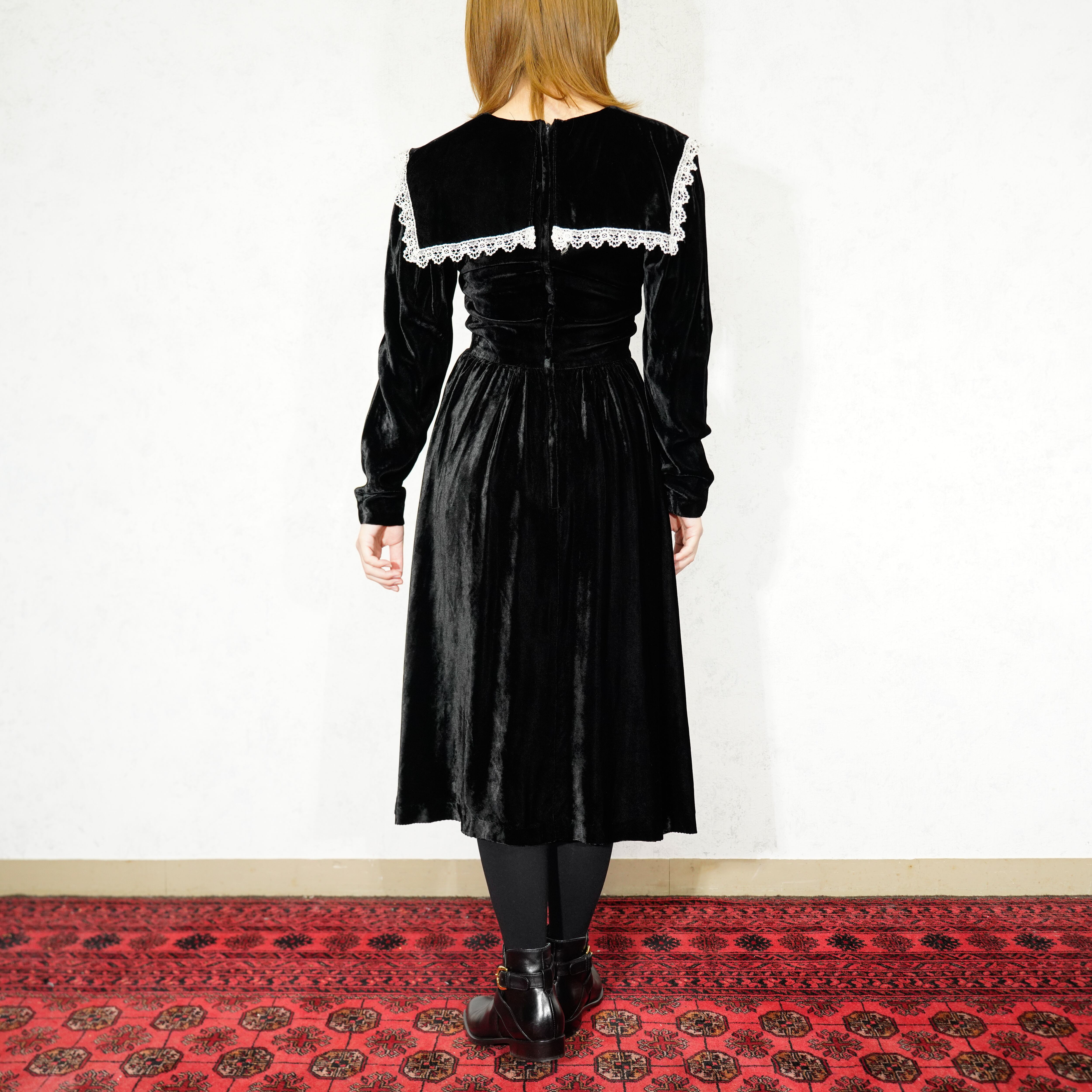 SPECIAL ITEM* USA VINTAGE GUNNE SAX BIG LACE COLLAR DESIGN VELOUR 