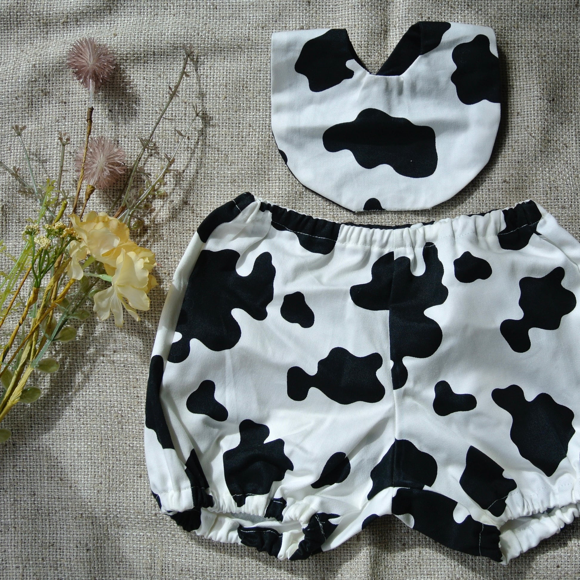 モーモー柄のかぼちゃパンツ】 牛 カボチャ 牛柄 ズボン 子供服