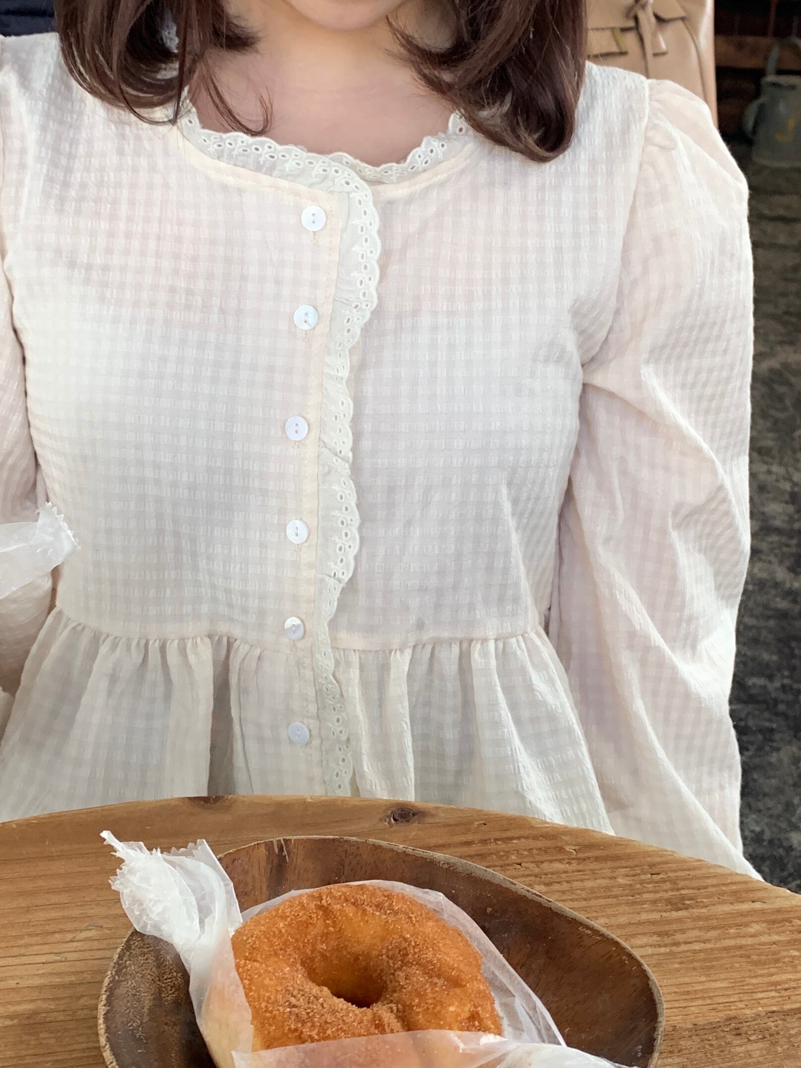【Renonqle】light colour gingham blouse