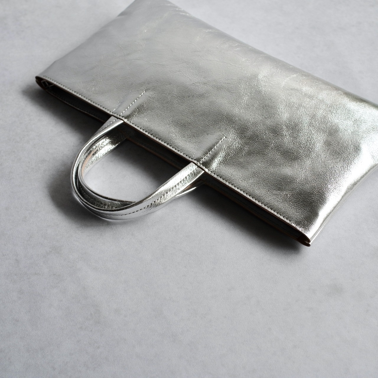 SS TOTE BAG 01 SILVER
