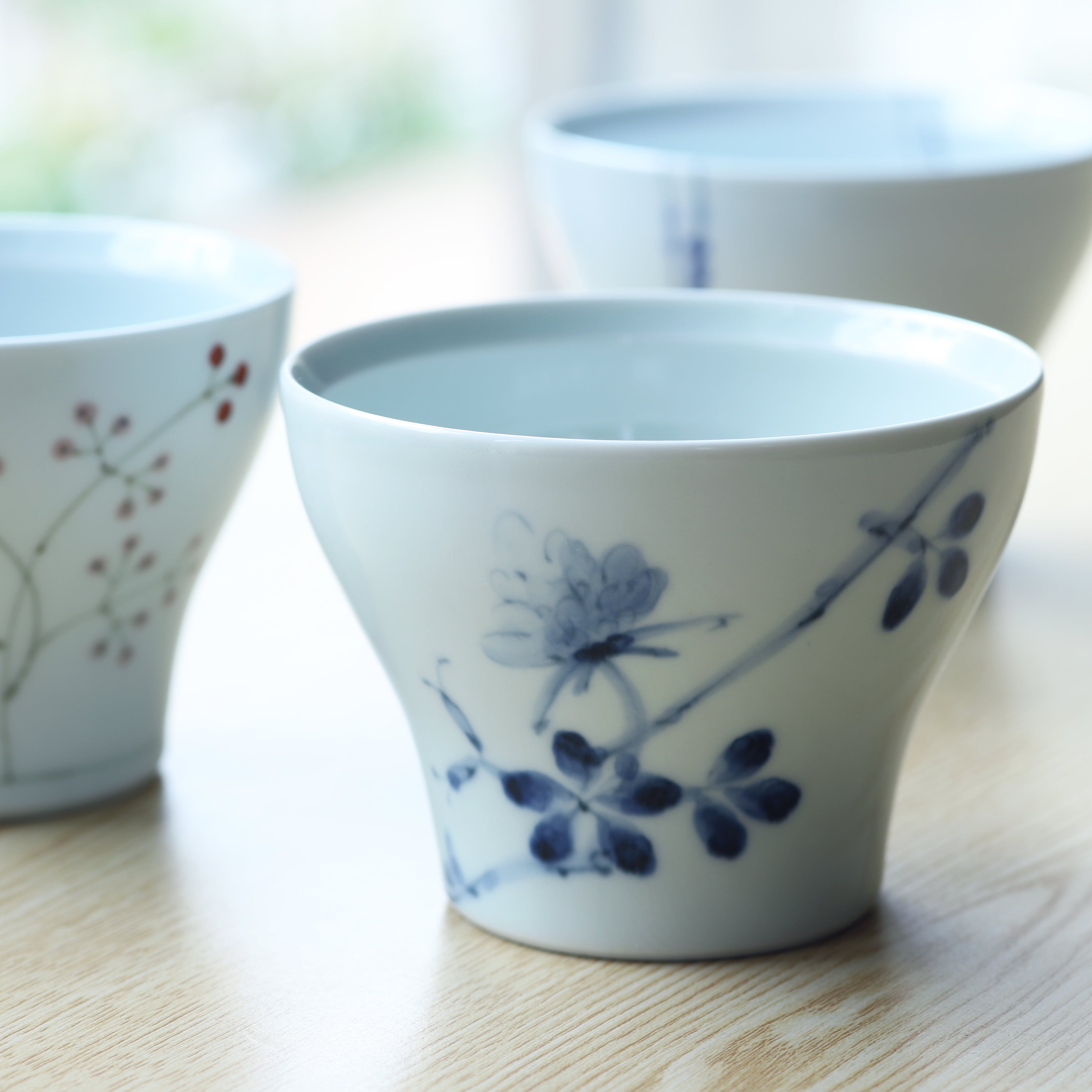 野バラ 和カップ 作:陶房 青(波佐見焼)