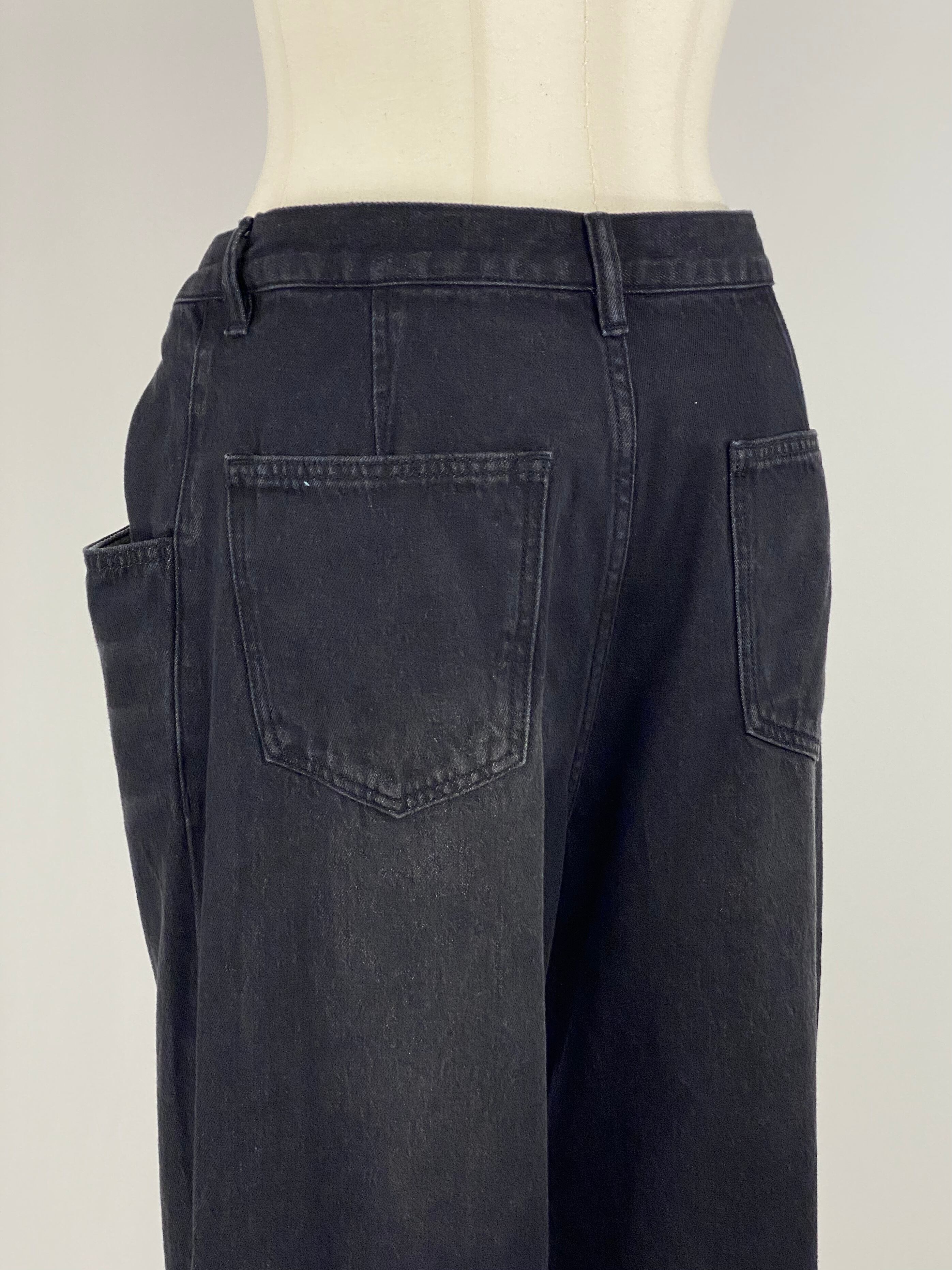 タックベルトデザインパンツ｜ブラック｜YENN | ASAHIYA