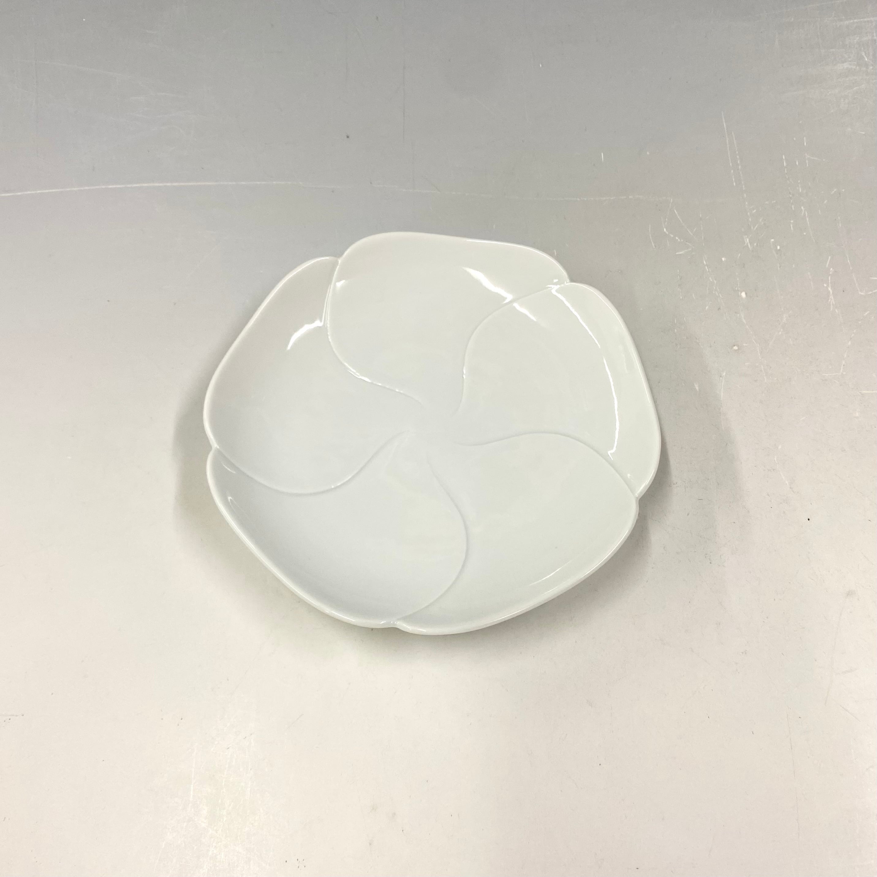 【中尾純】白磁花小皿