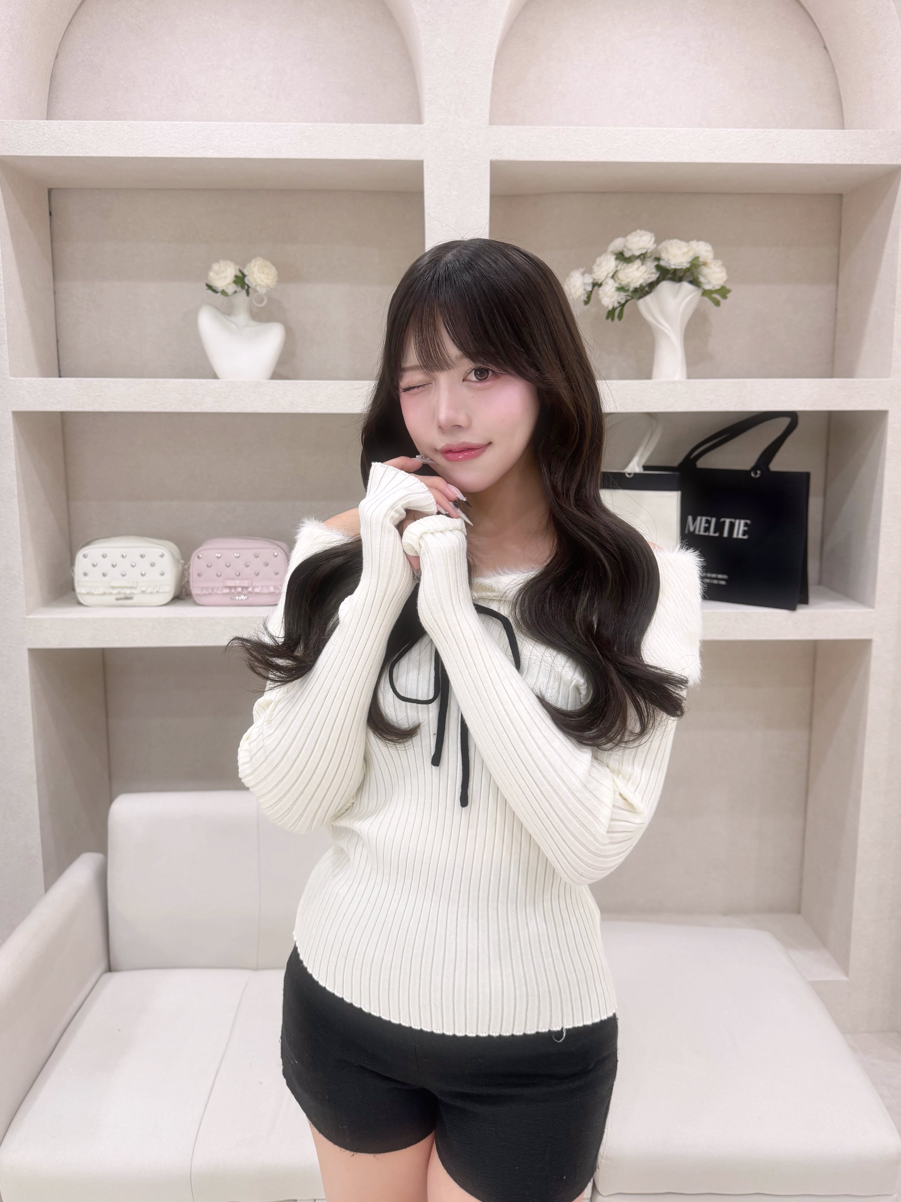 fluffy ribbon offshoulder knit