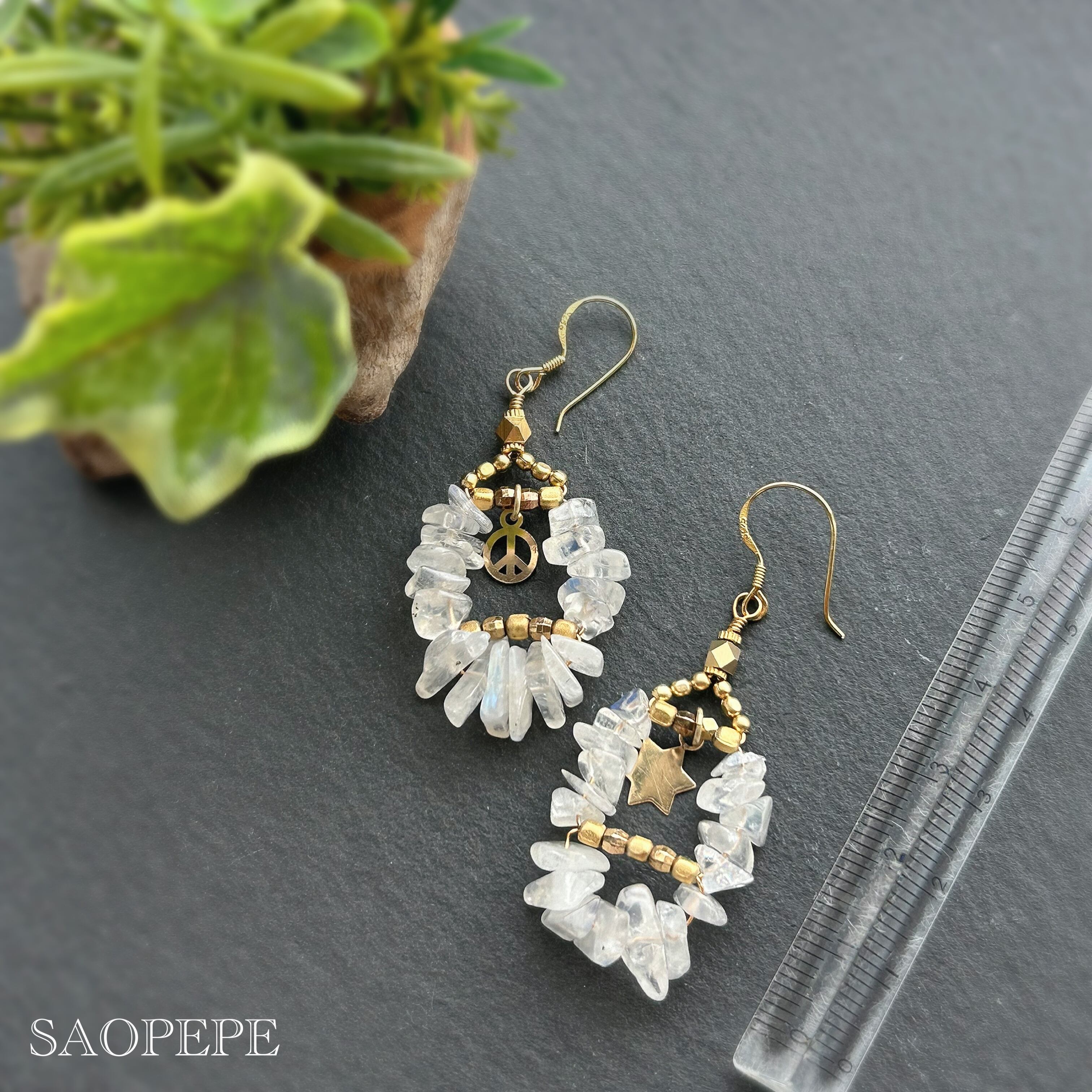 Rainbow MOONSTONEピアス(Ancient) | SAOPEPE Online Shop
