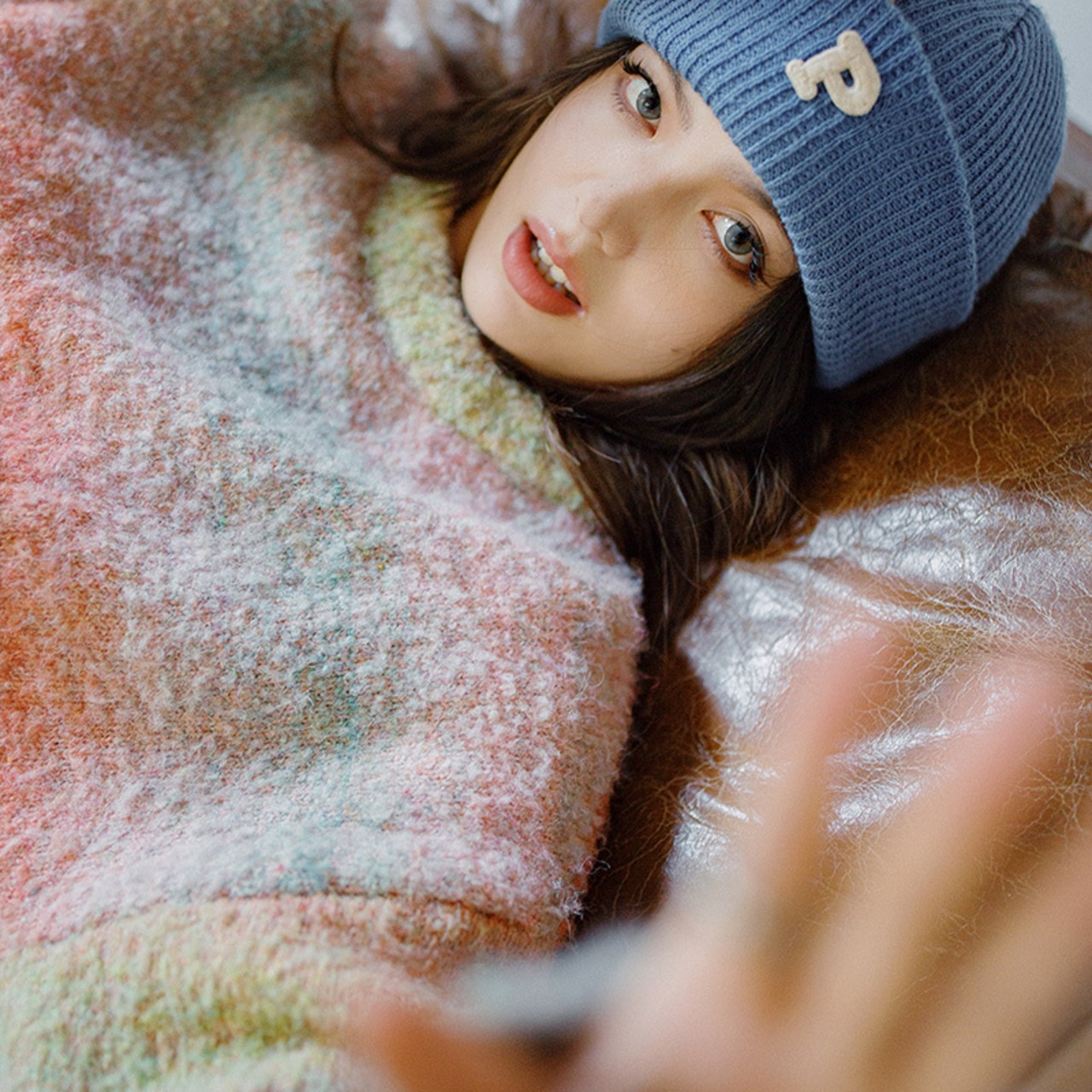 Gradient Rainbow Knit Sweater / グラデーション レインボー ニット セーター