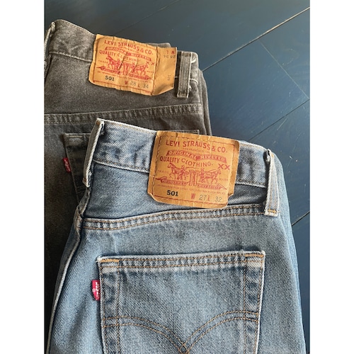 US Levis501 W27