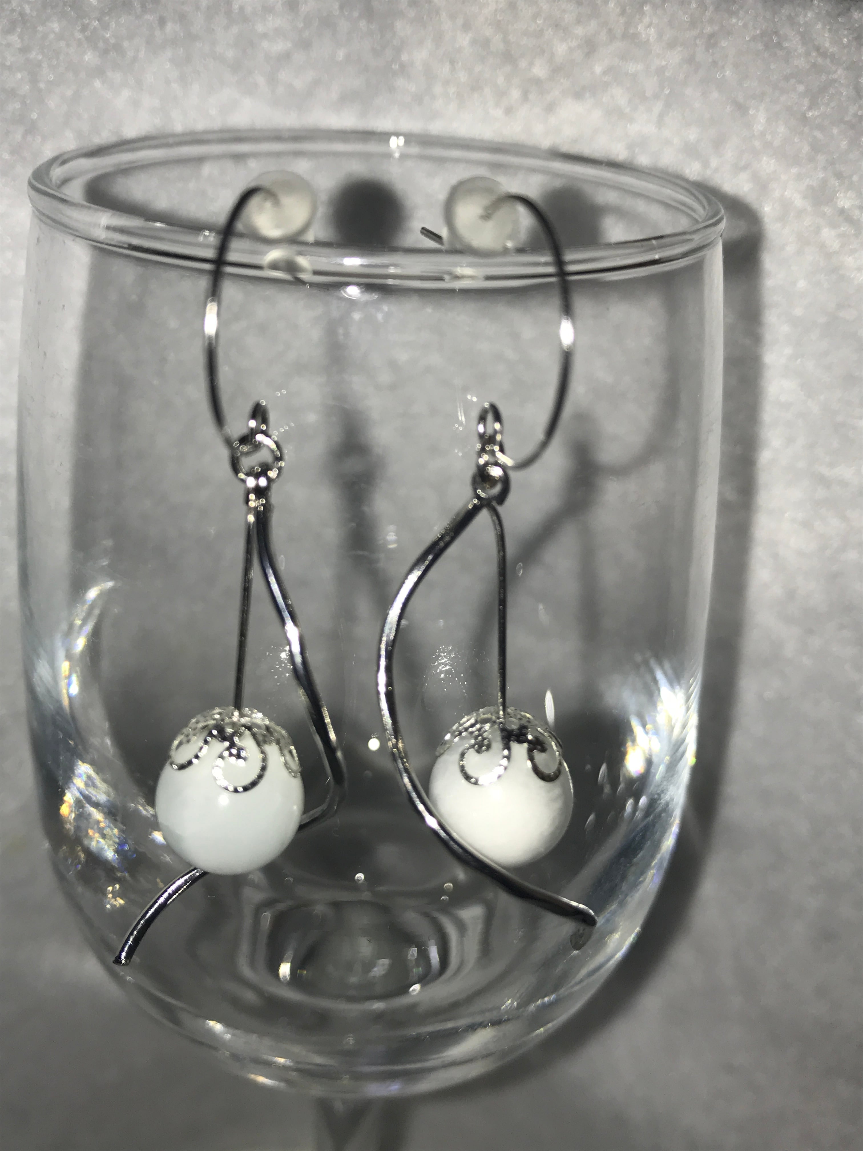 ウェーブバー ピアス