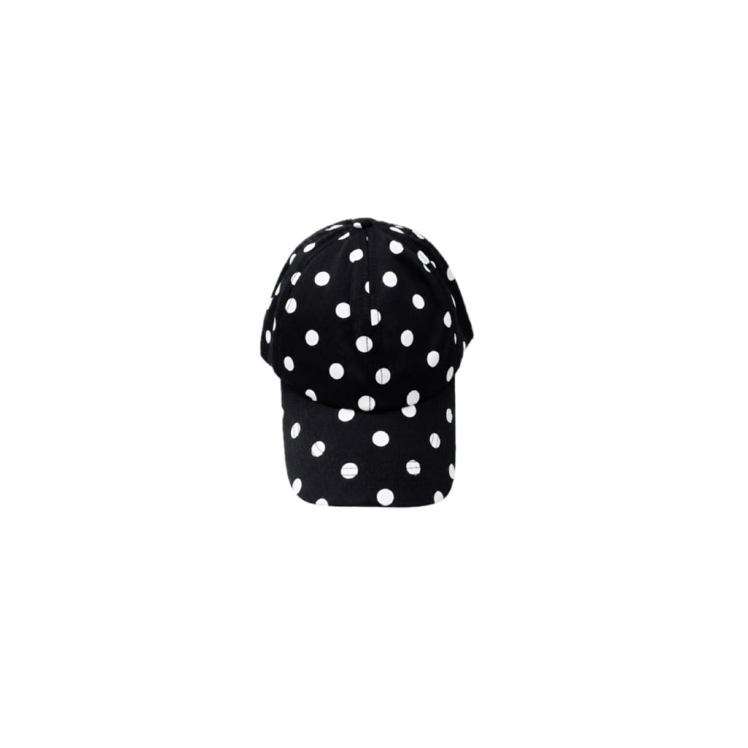 Classic dot design cap