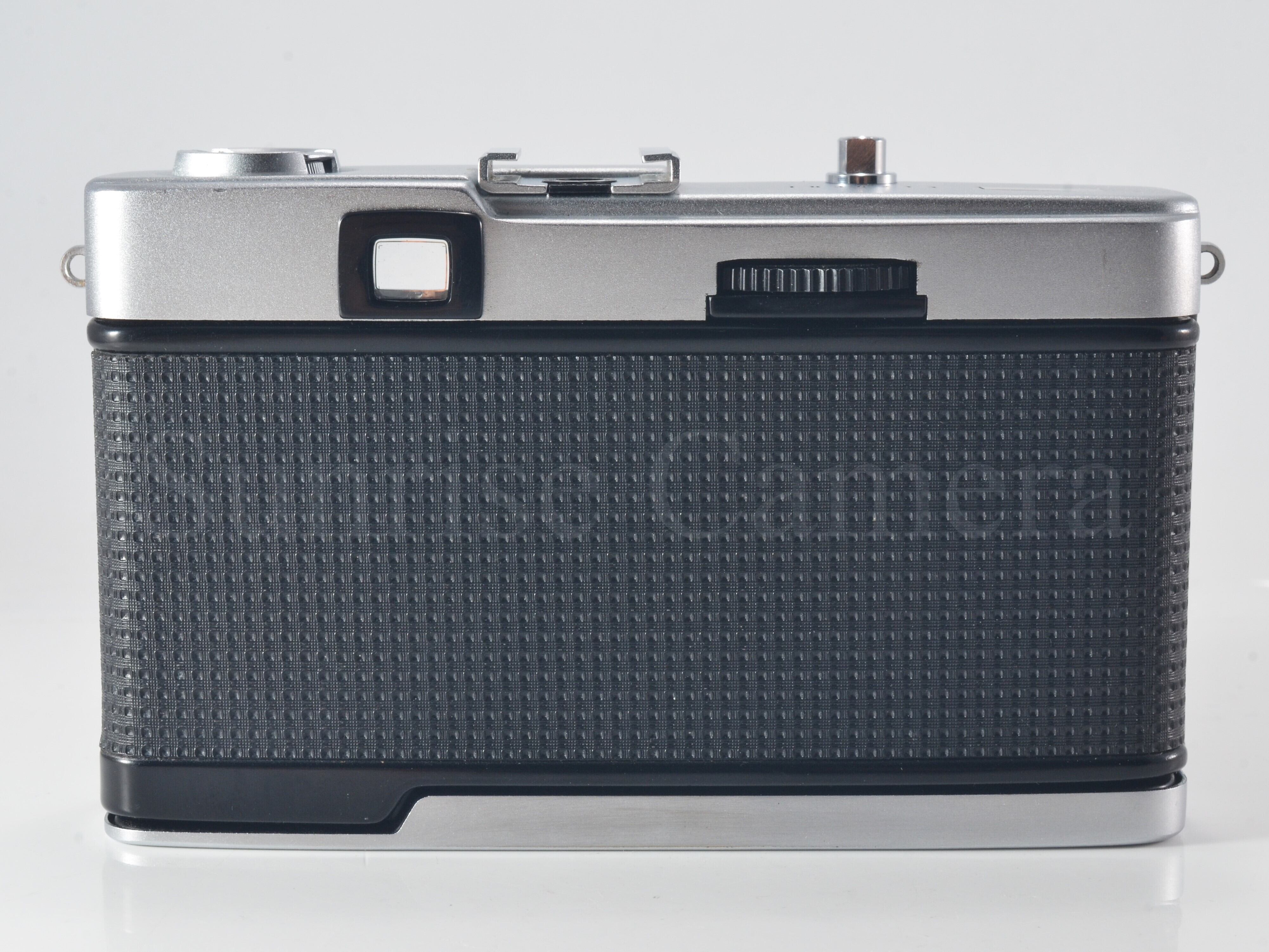 オリンパス TRIP35 40mm F2.8 Olympus Trip 35 Point & Shoot Film Camera 40mm F2.8 Lens