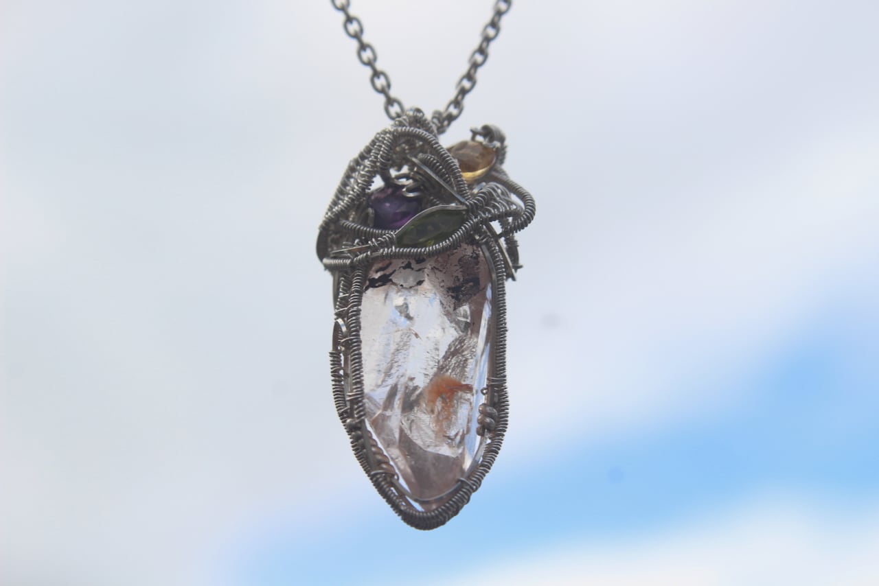 Himalayan crystal & Peridot & Amethyst & Citrin silver925 wire wrapping pendant