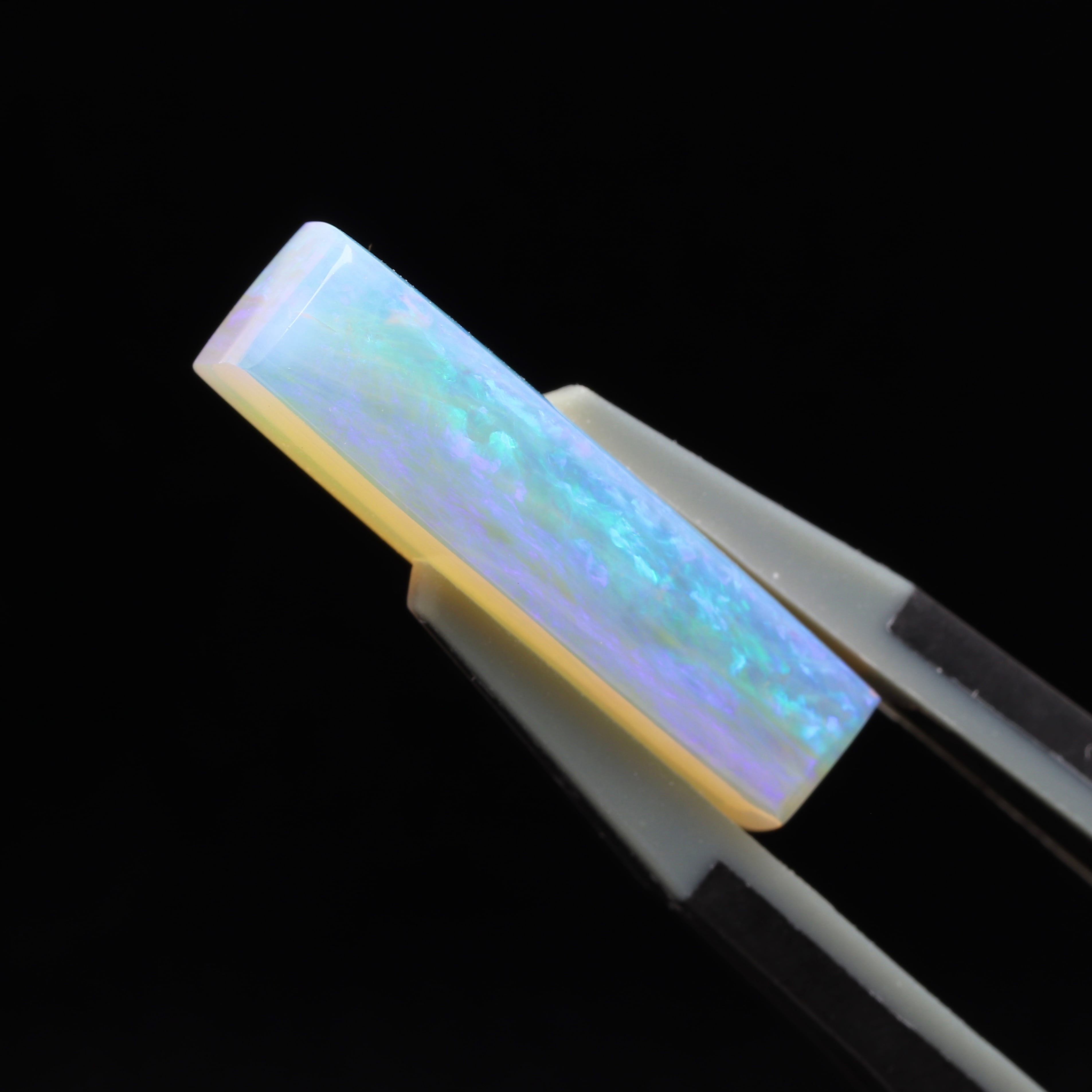 チタニア 合成ルチル 4.16ct ラウンド | PAY ID