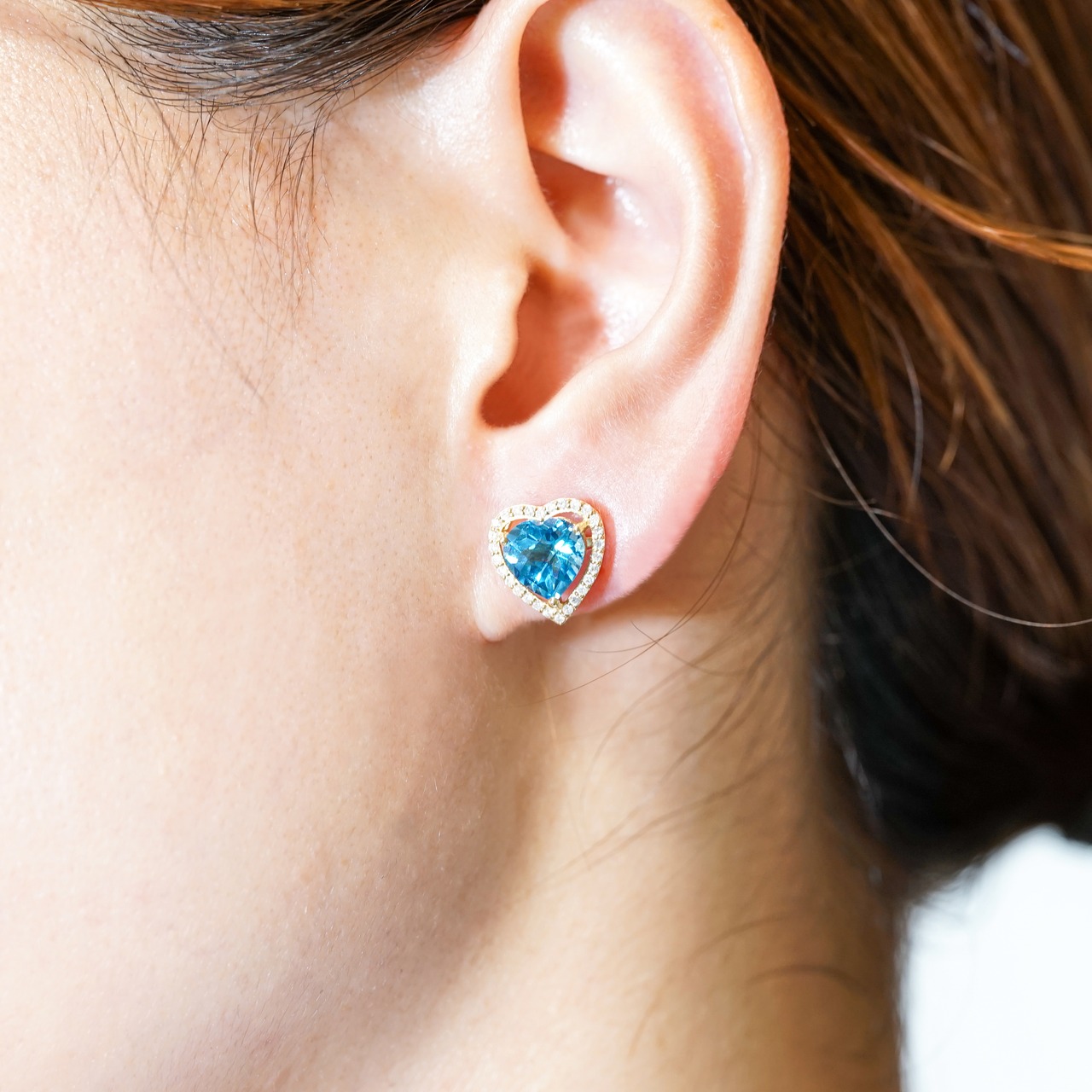 【K18】ブルートパーズ x ダイヤモンド ハートピアス