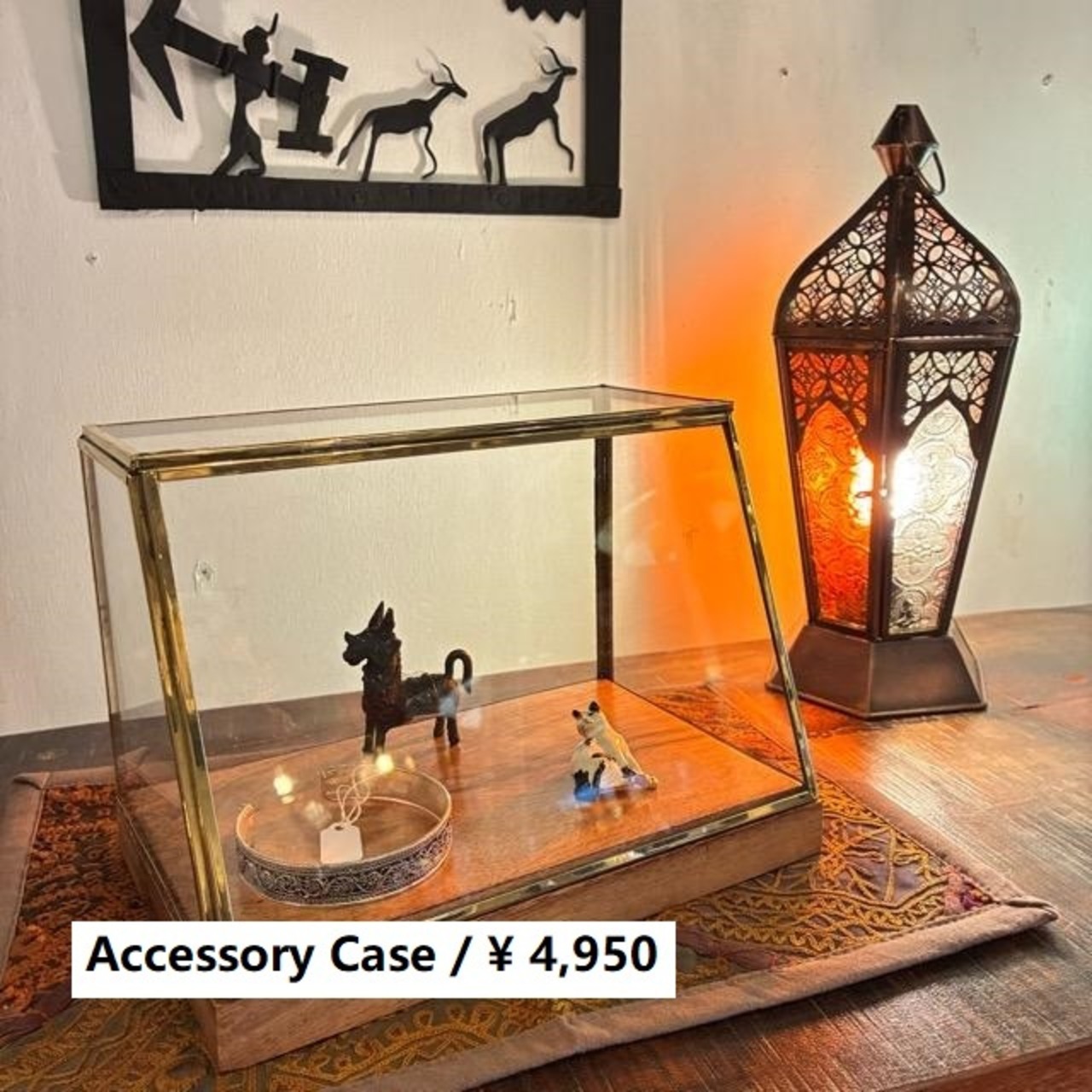 インド　アカシアウッド＆ブラスガラスショーケース　Lサイズ　アクセサリーケース 　腕時計　サングラス　アクセサリー　ディスプレイケース　真鍮　アルテン