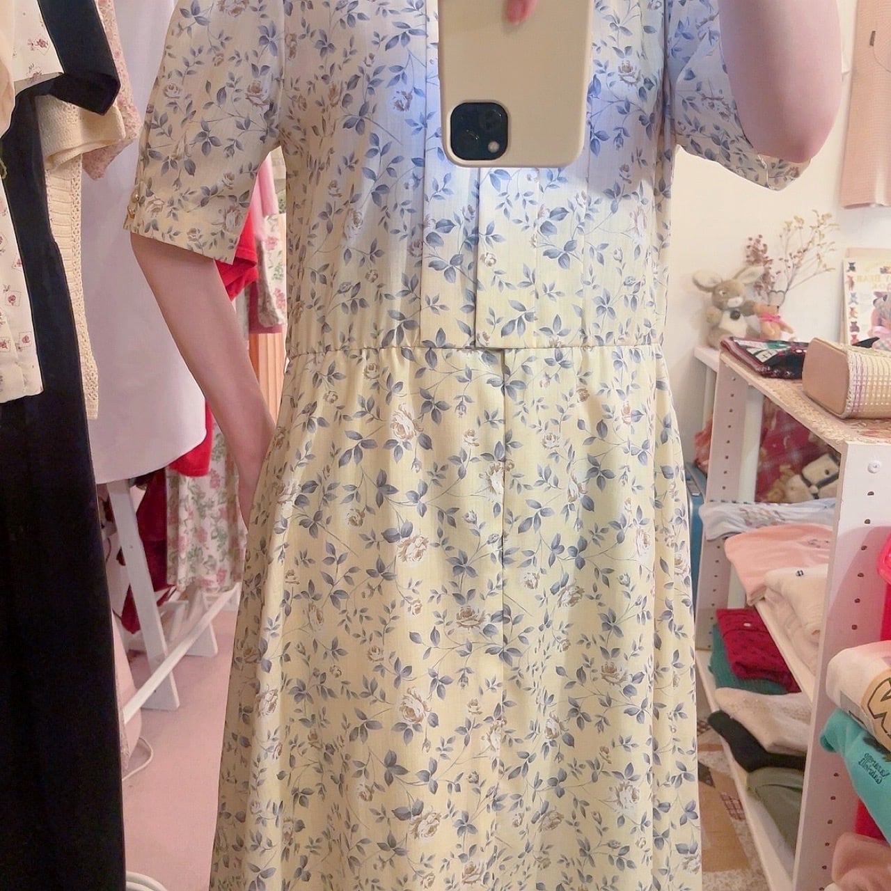 yellow white rose flare one-piece