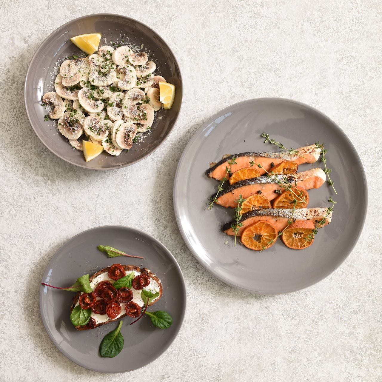 サタルニア シビリア デザートプレート ペッパー