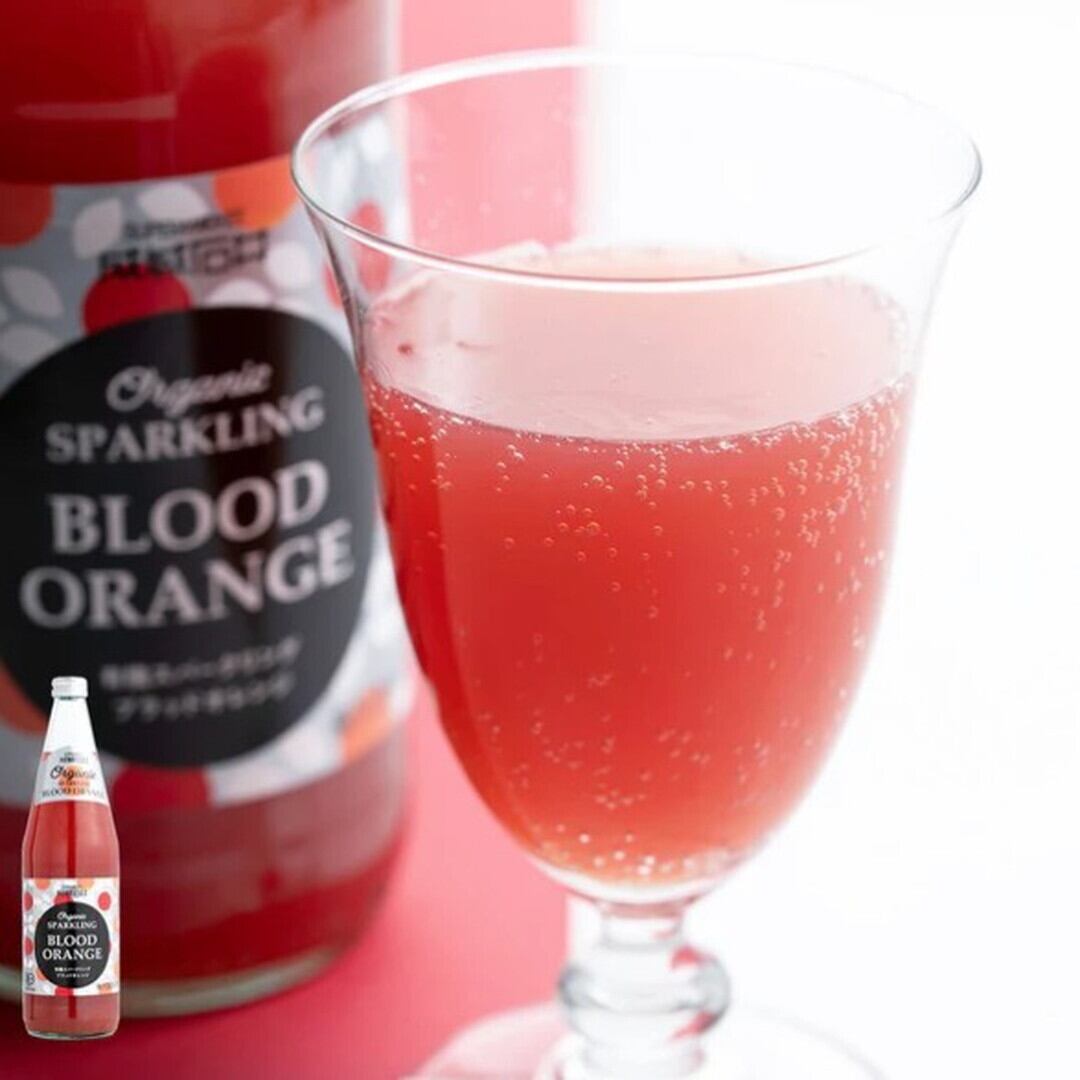 〈成城石井〉有機スパークリング ブラッドオレンジ 750ml