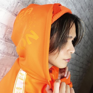 ジャージトップ　オレンジ