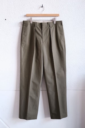 BROWN by 2-tacs<ブラウンバイツータックス>Straight slacks