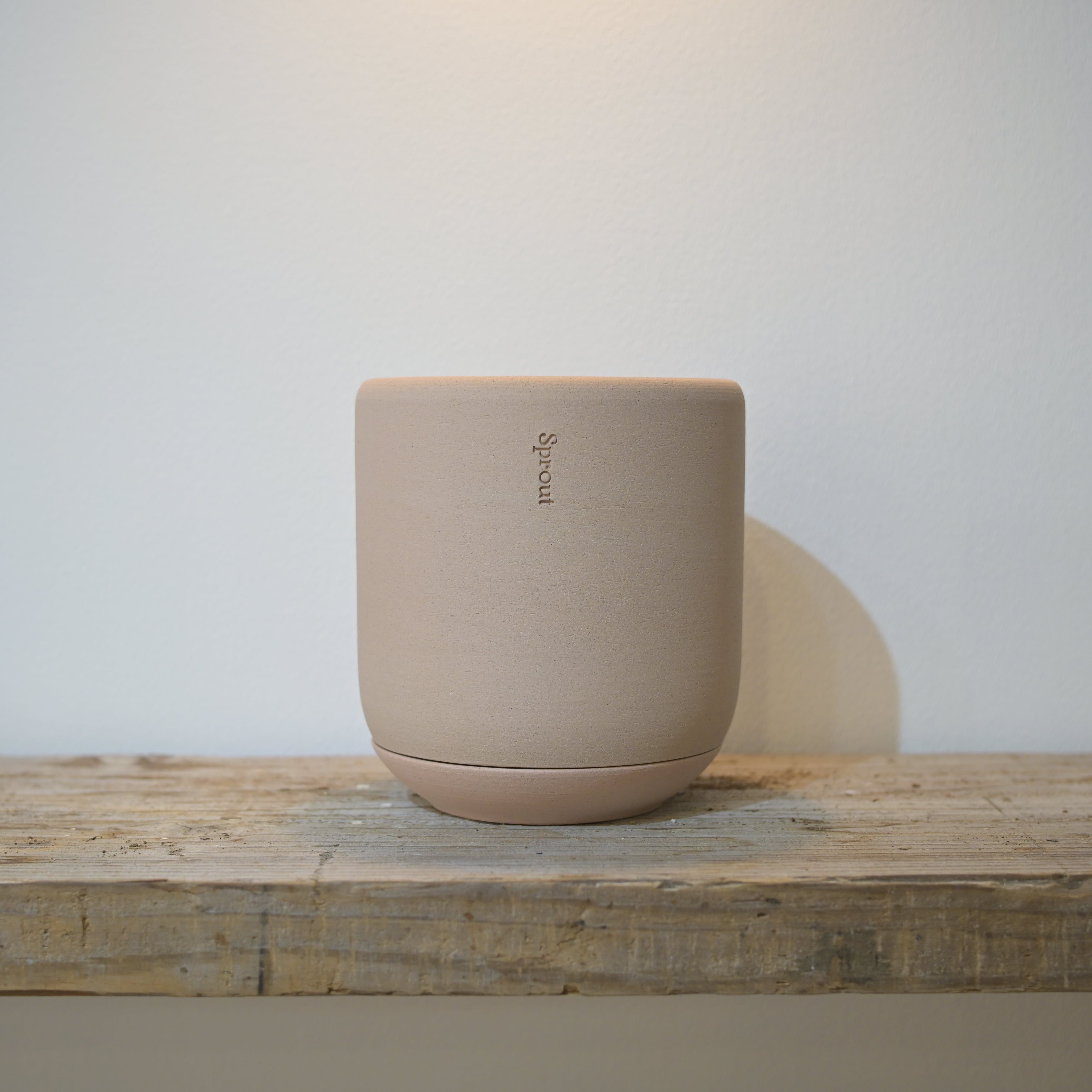 Sprout Signature A planter Mサイズ Cocoa | plants here
